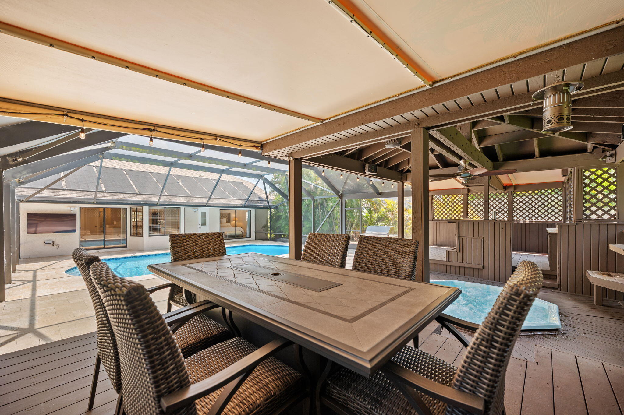 BAY WINDS 3 - Residential