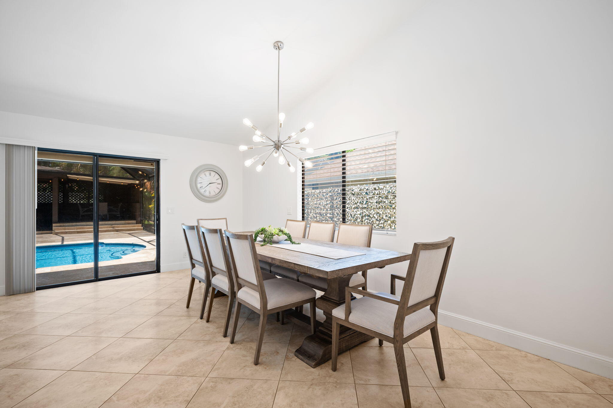 BAY WINDS 3 - Residential