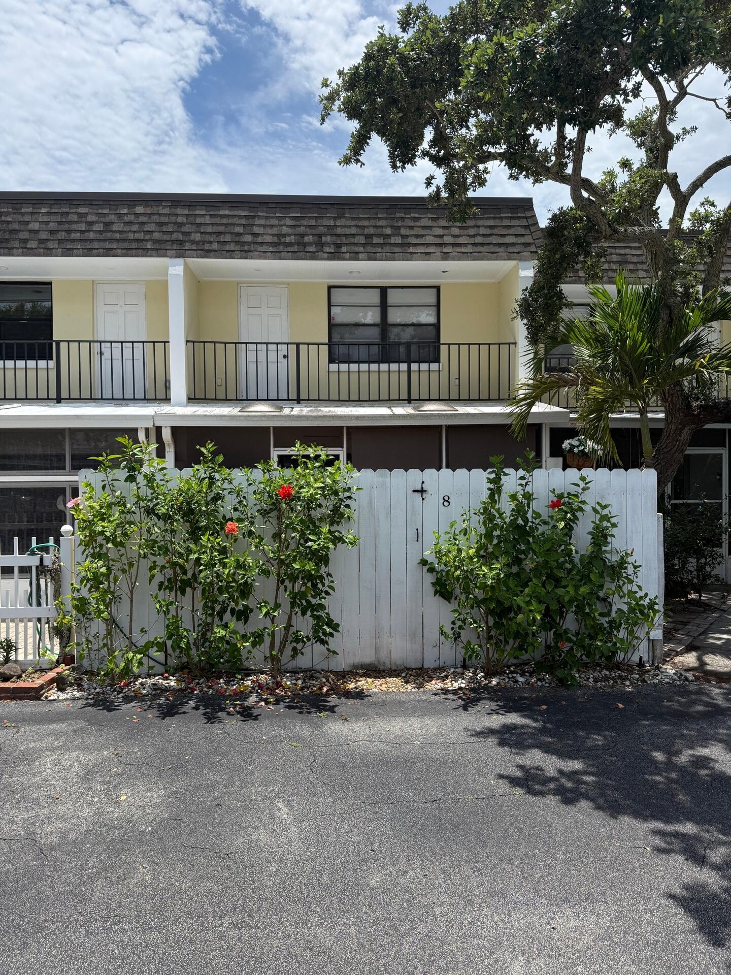 CAMELIA - Residential