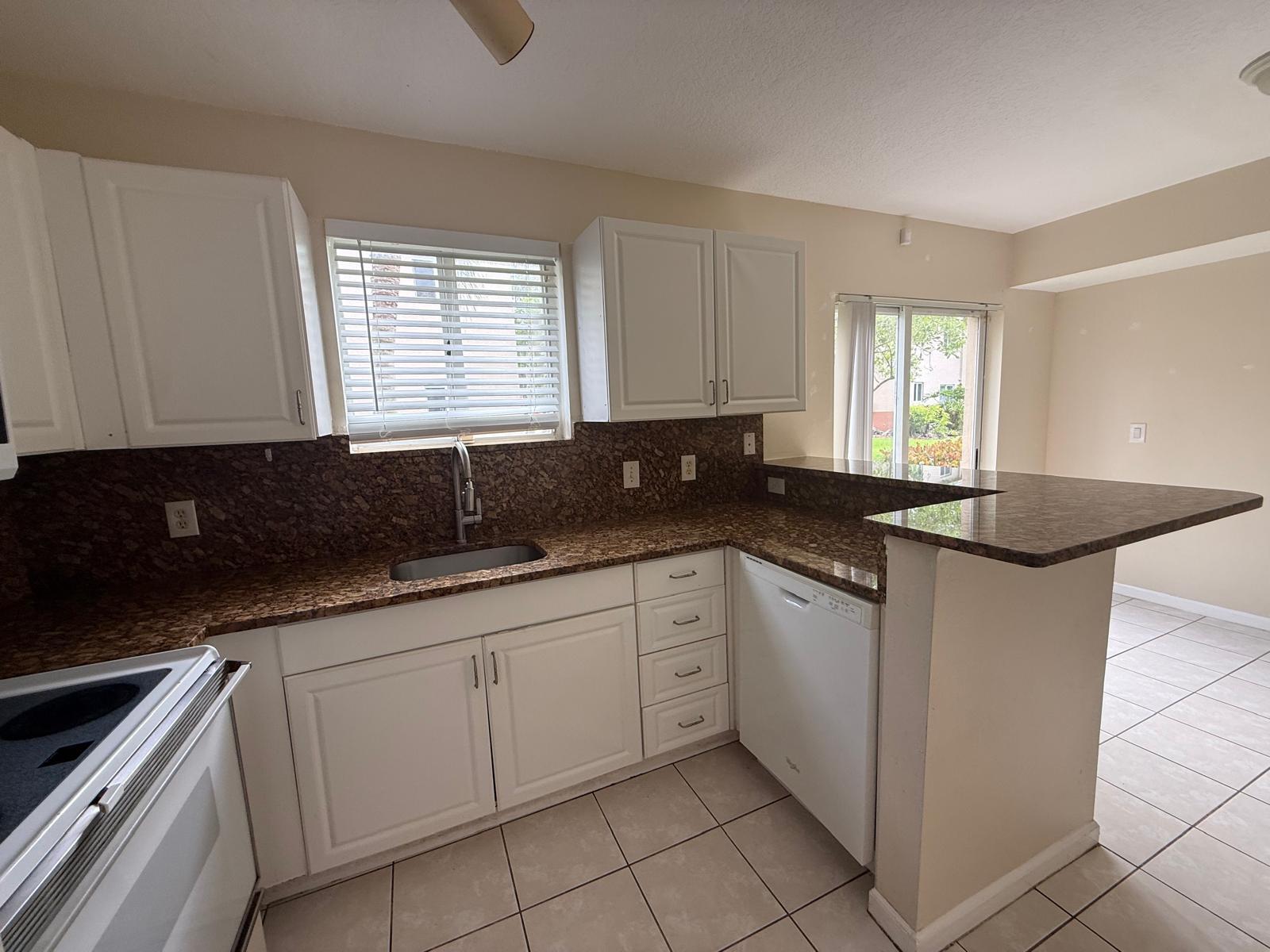COVE AT BRIAR BAY CONDO - Residential