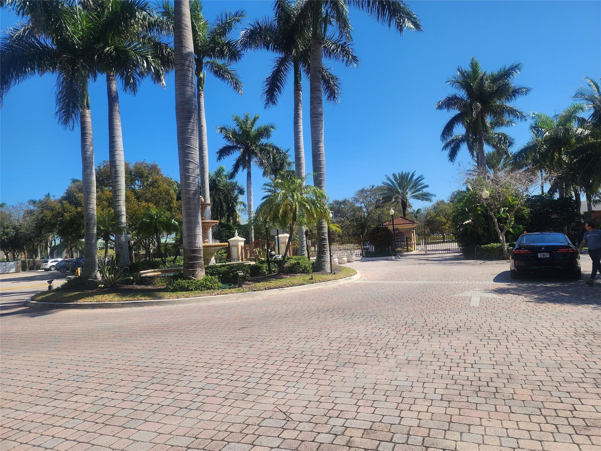 VILLA DEL SOL CONDO - Residential Lease