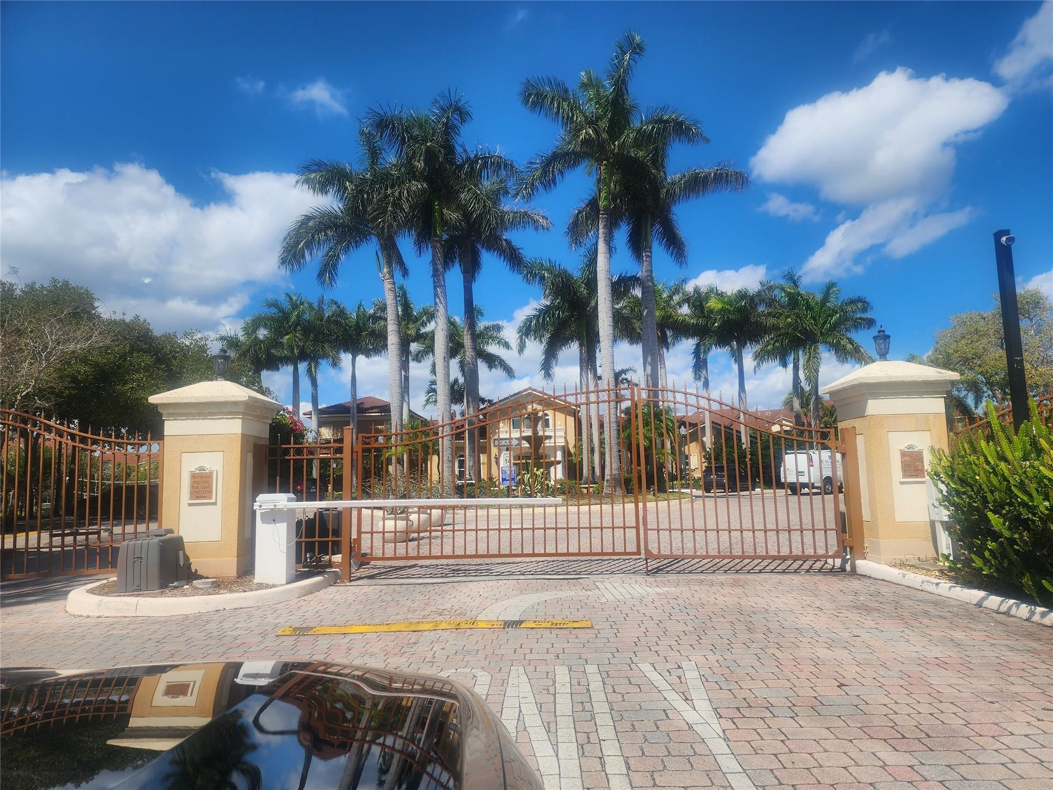 VILLA DEL SOL CONDO - Residential Lease