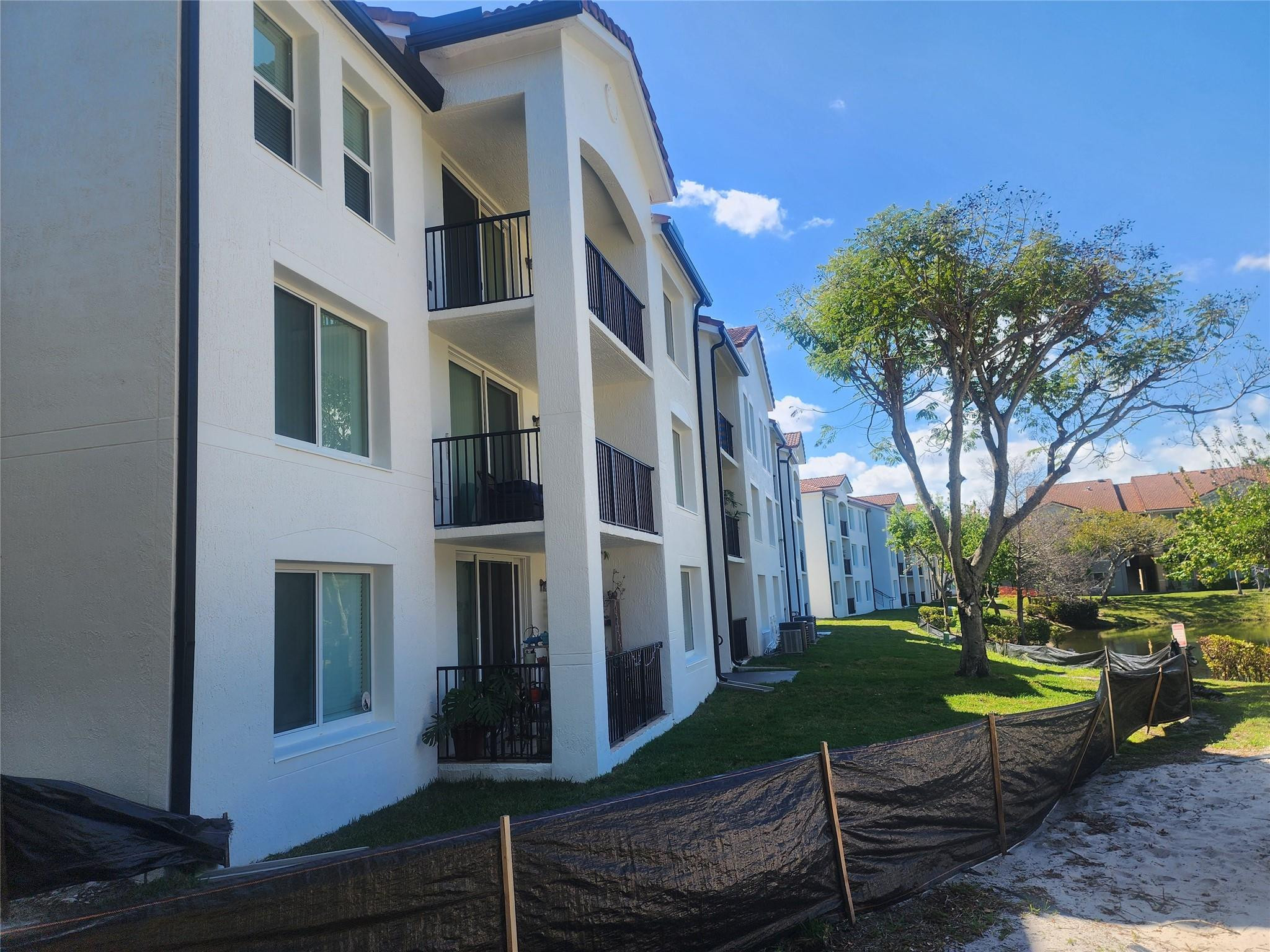 VILLA DEL SOL CONDO - Residential Lease