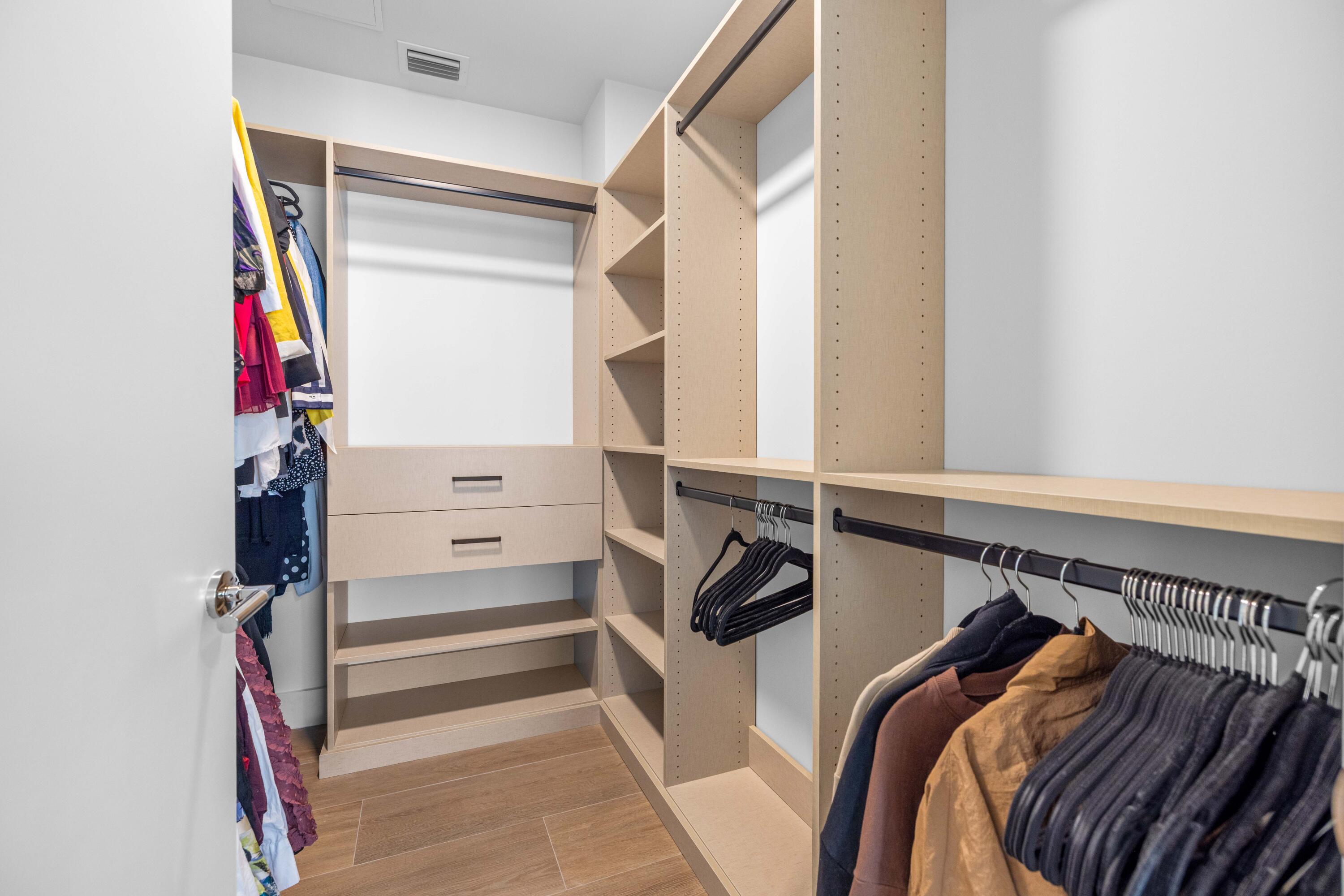 Salato Residences - Residential