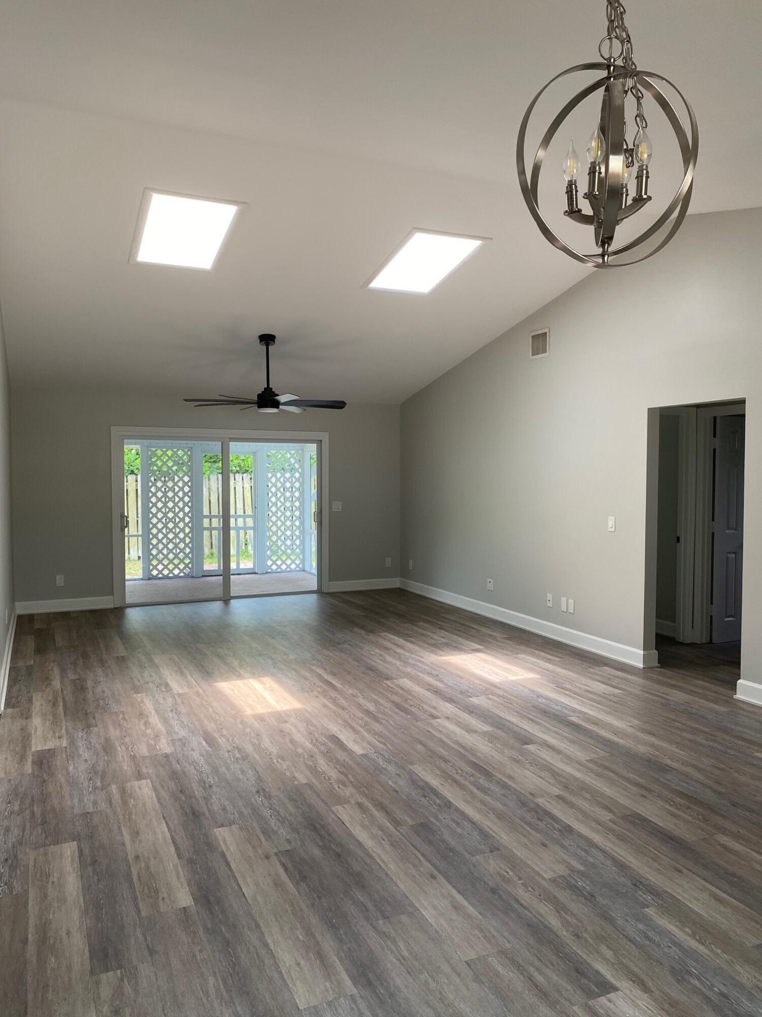 CLEVELAND - Residential Lease