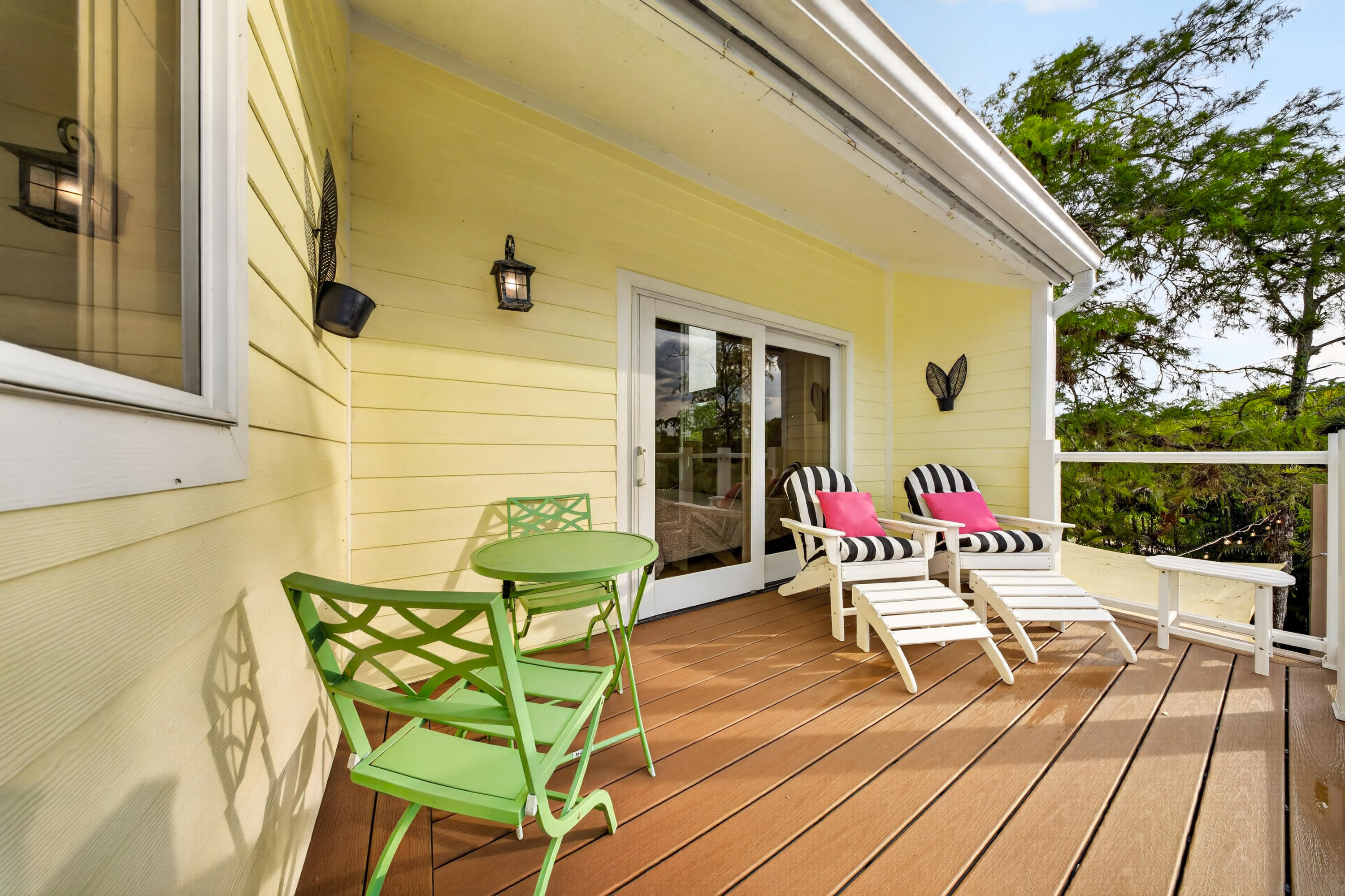 PINEWOOD GROVE OF WELLINGTON - Residential