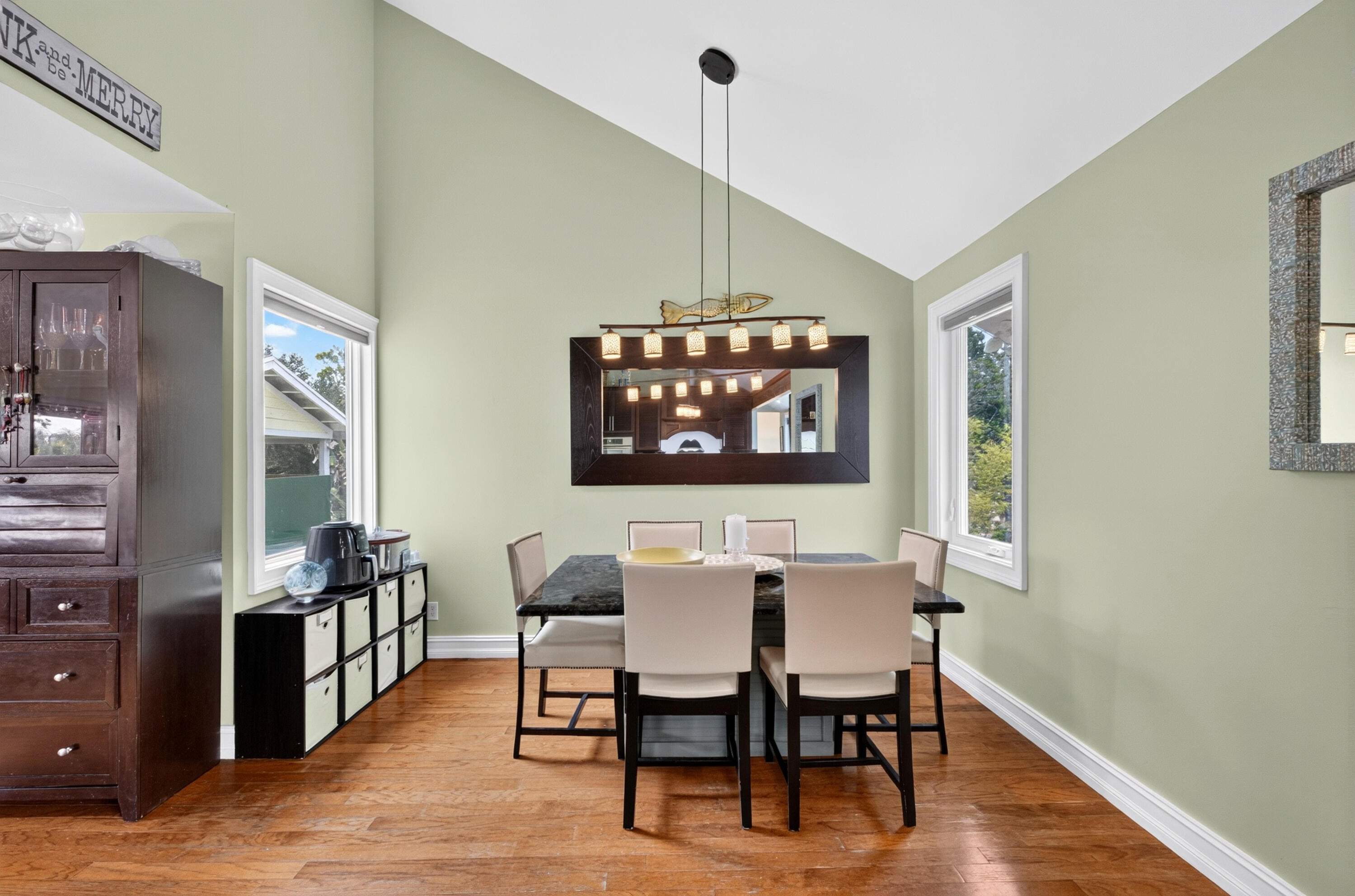 PINEWOOD GROVE OF WELLINGTON - Residential