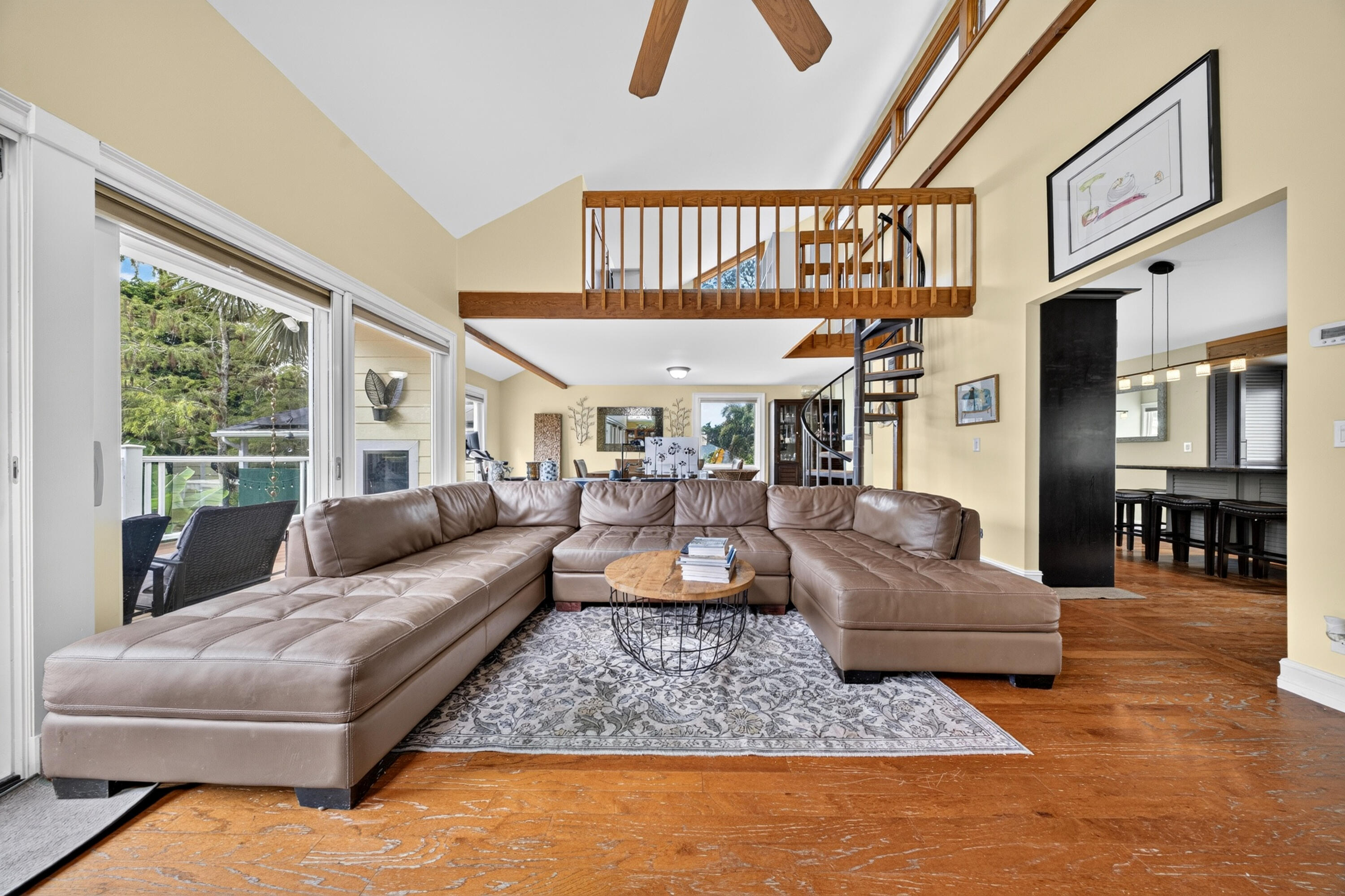 PINEWOOD GROVE OF WELLINGTON - Residential