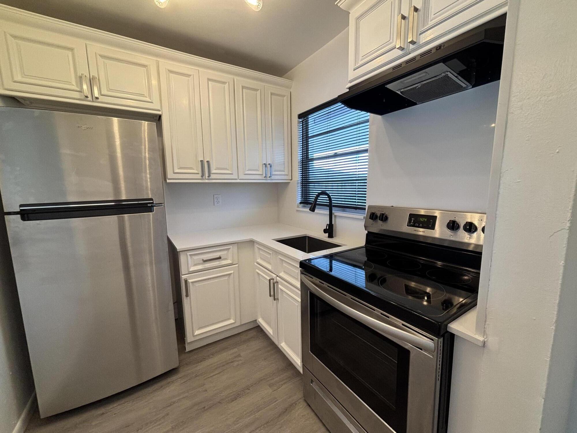 LEISUREVILLE LAKE CONDO - Residential Lease