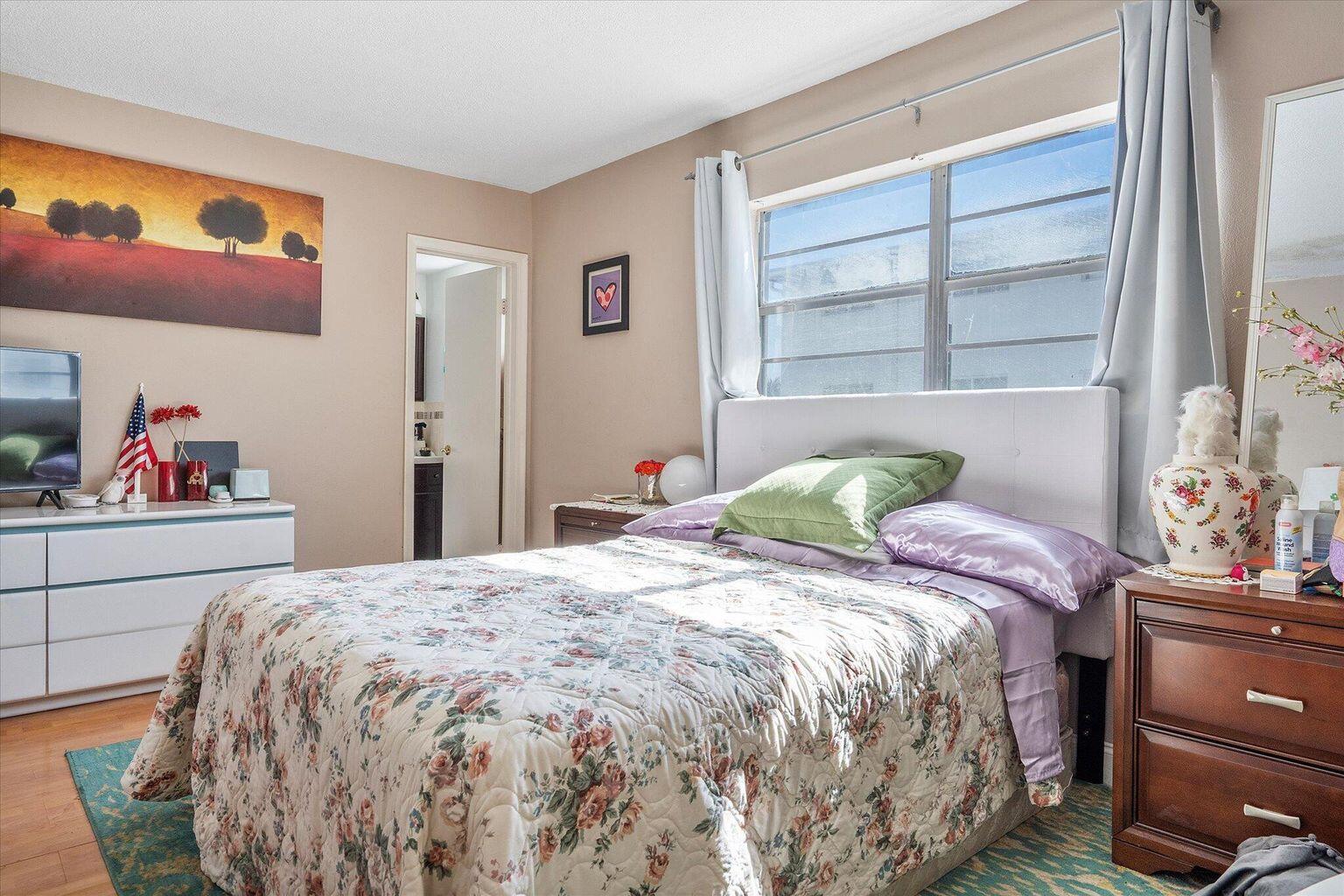 CASA BONA CONDO - Residential