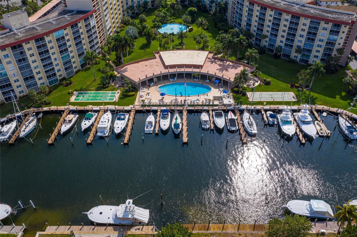 Garden Aire Village Sea H - Residential
