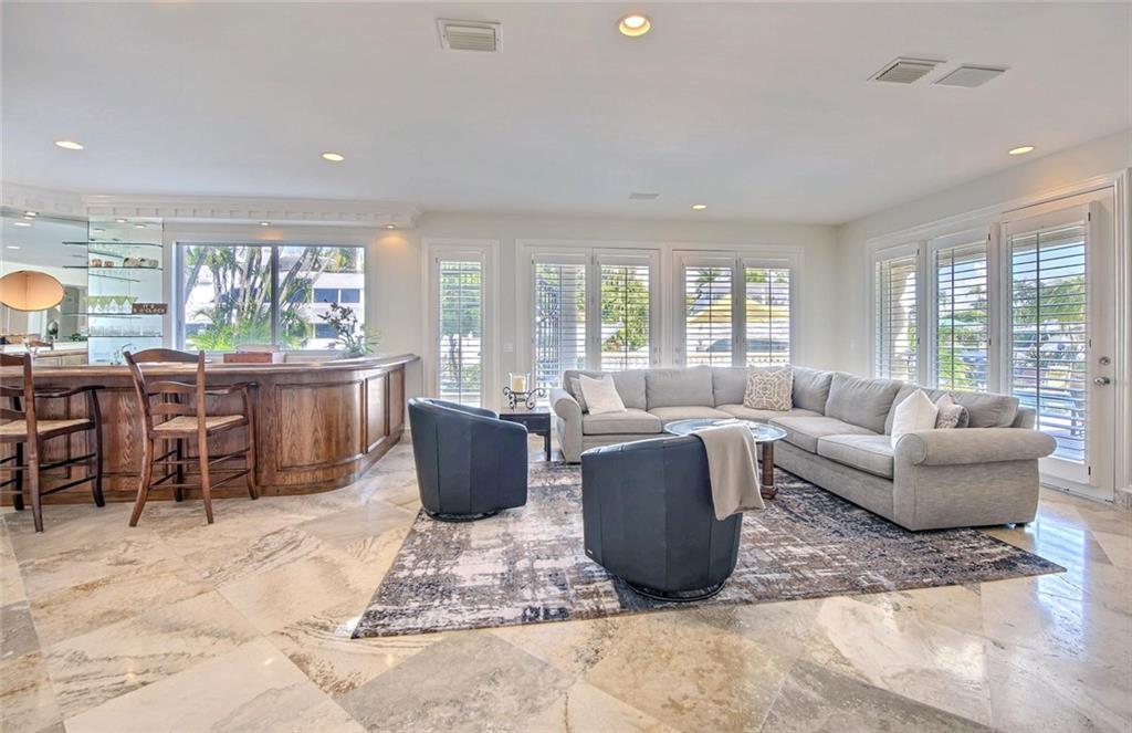 HARBOR BEACH - Residential