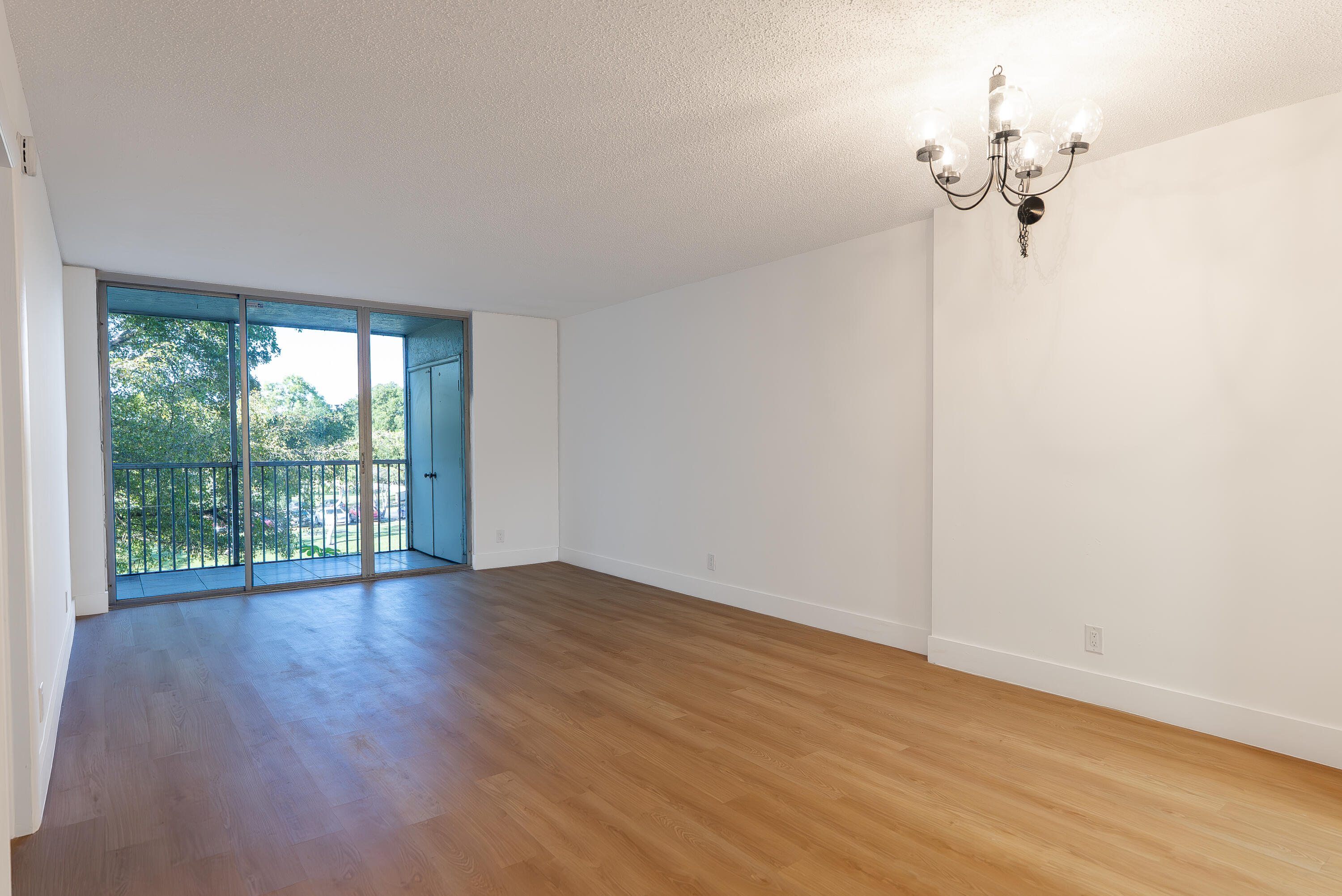 CYPRESS CHASE NORTH NO 4 CONDO - Residential