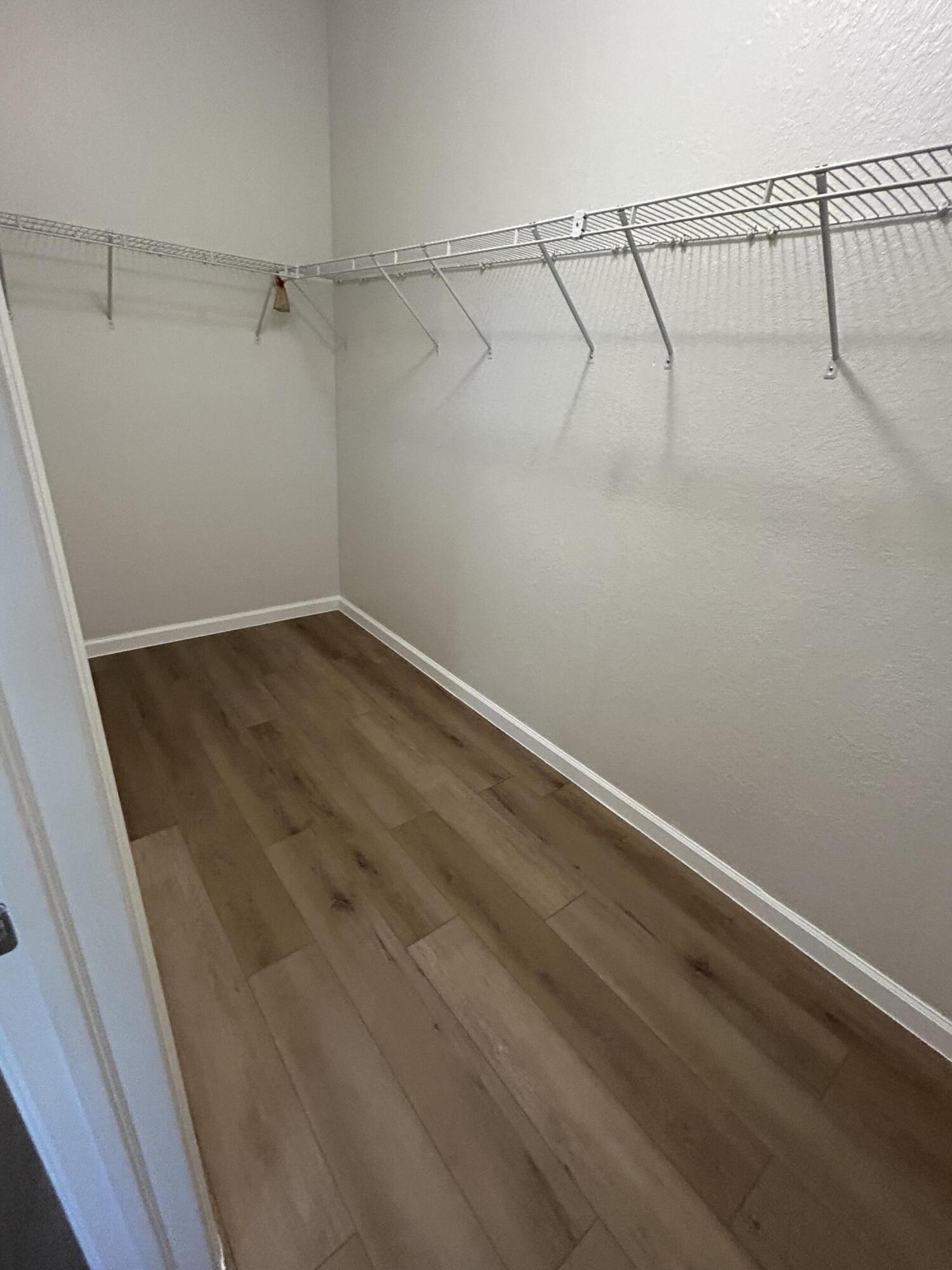 orchid grove - Residential Lease