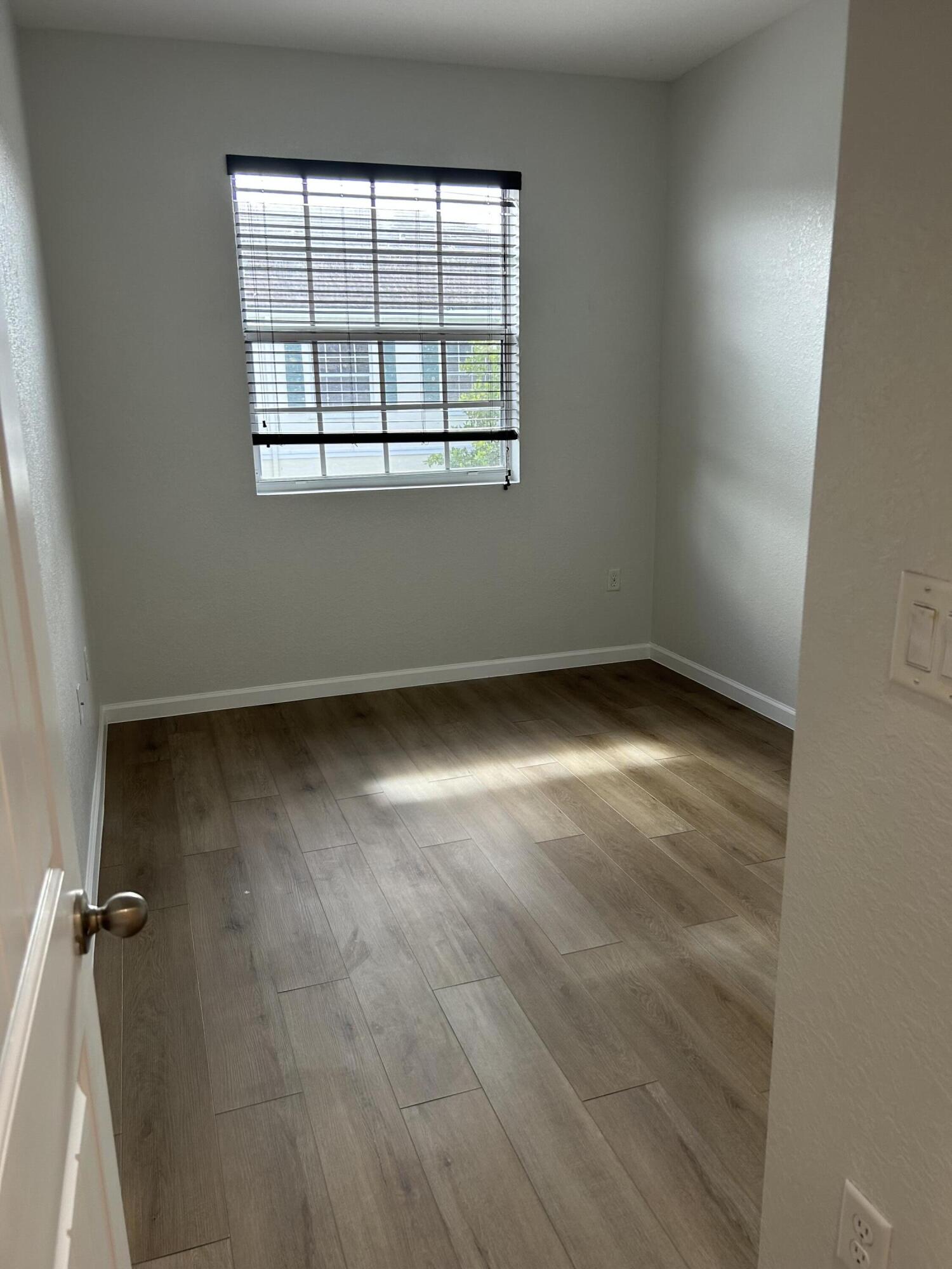 orchid grove - Residential Lease
