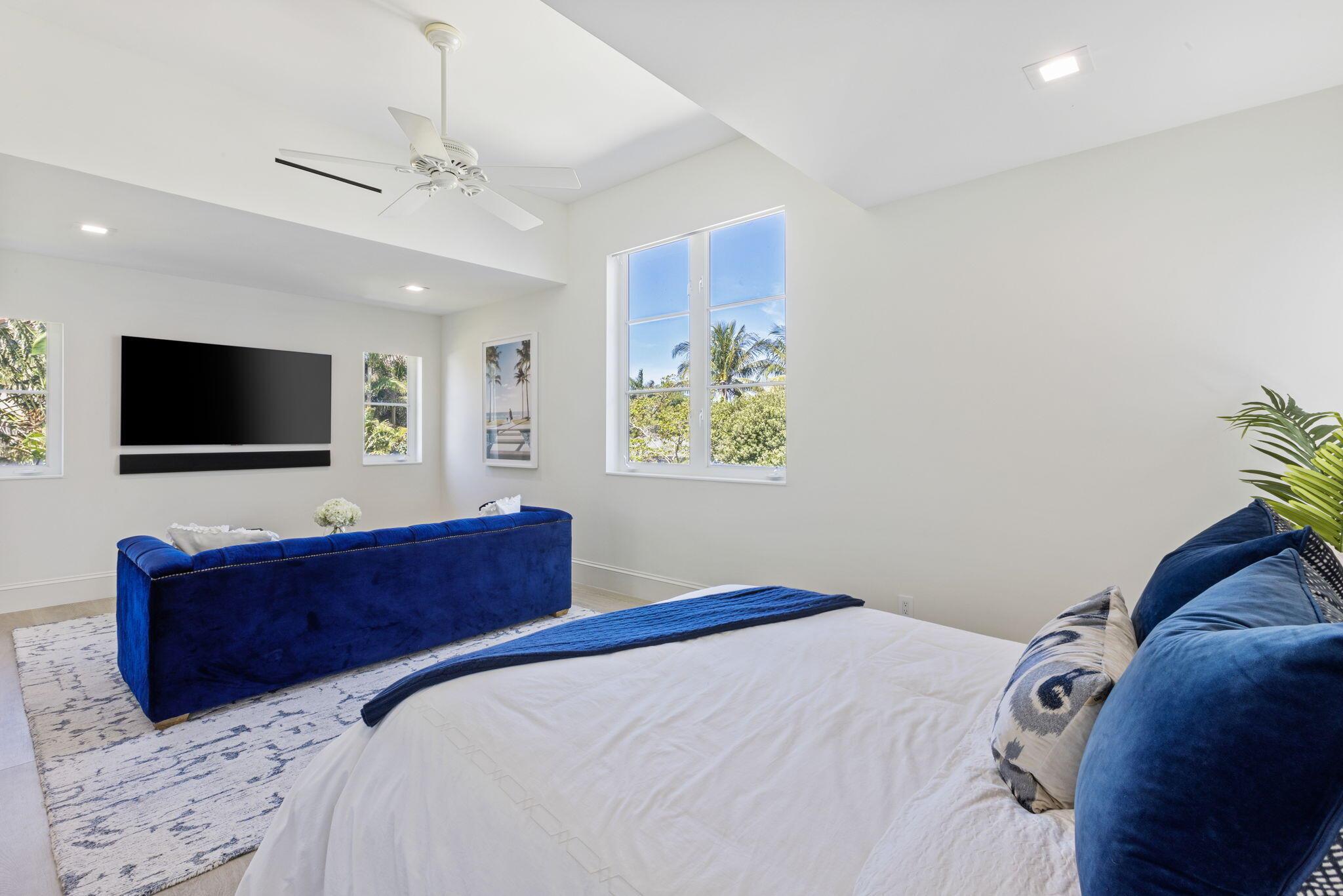 LITTLE RANCHES 1ST ADD - Residential