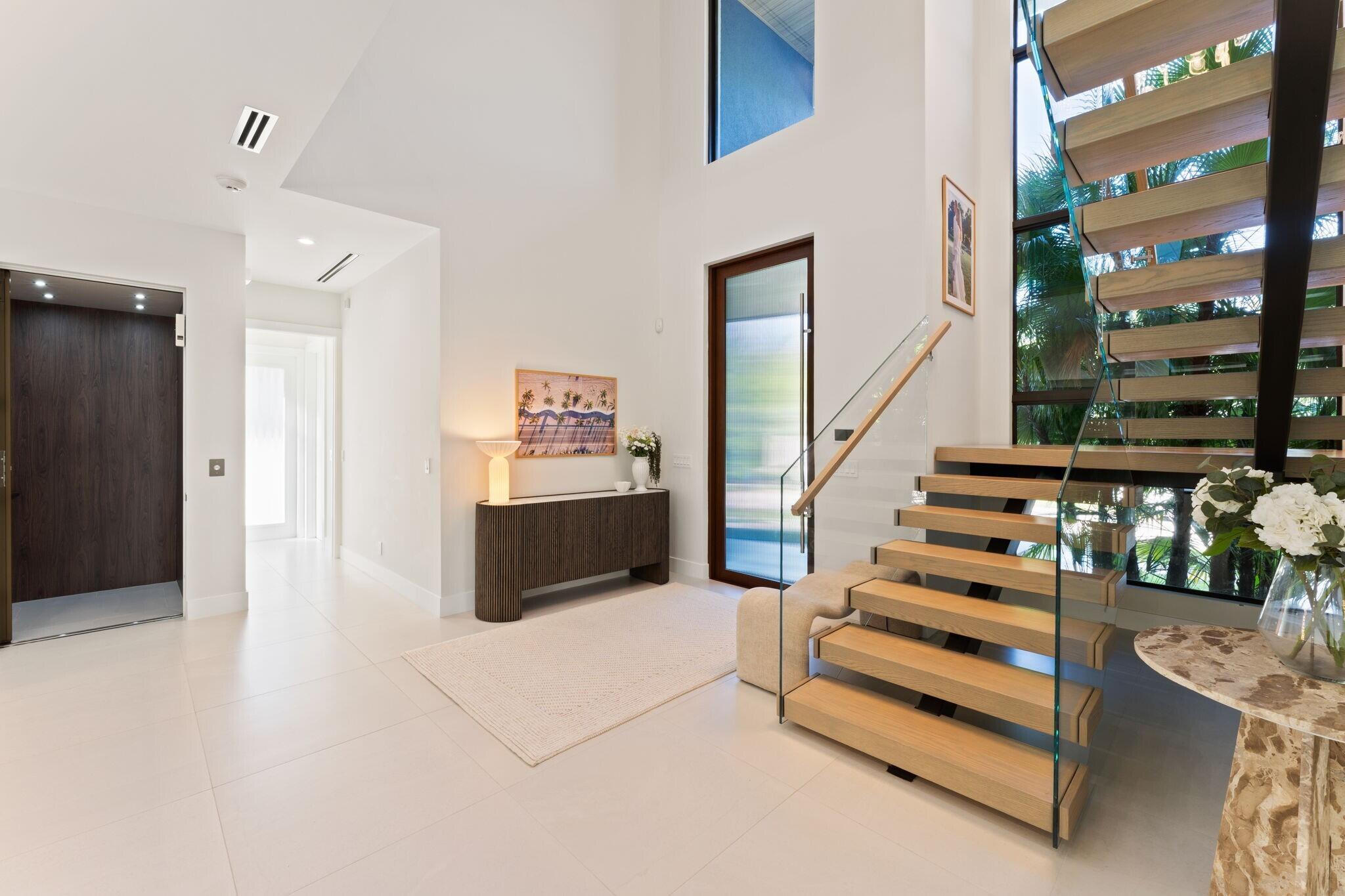 RIO VISTA ISLES - Residential