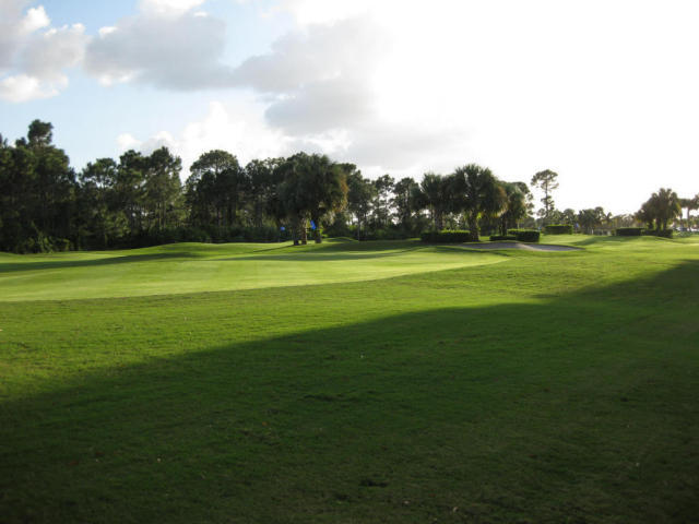 PGA VILLAGE (The Lakes) - Residential