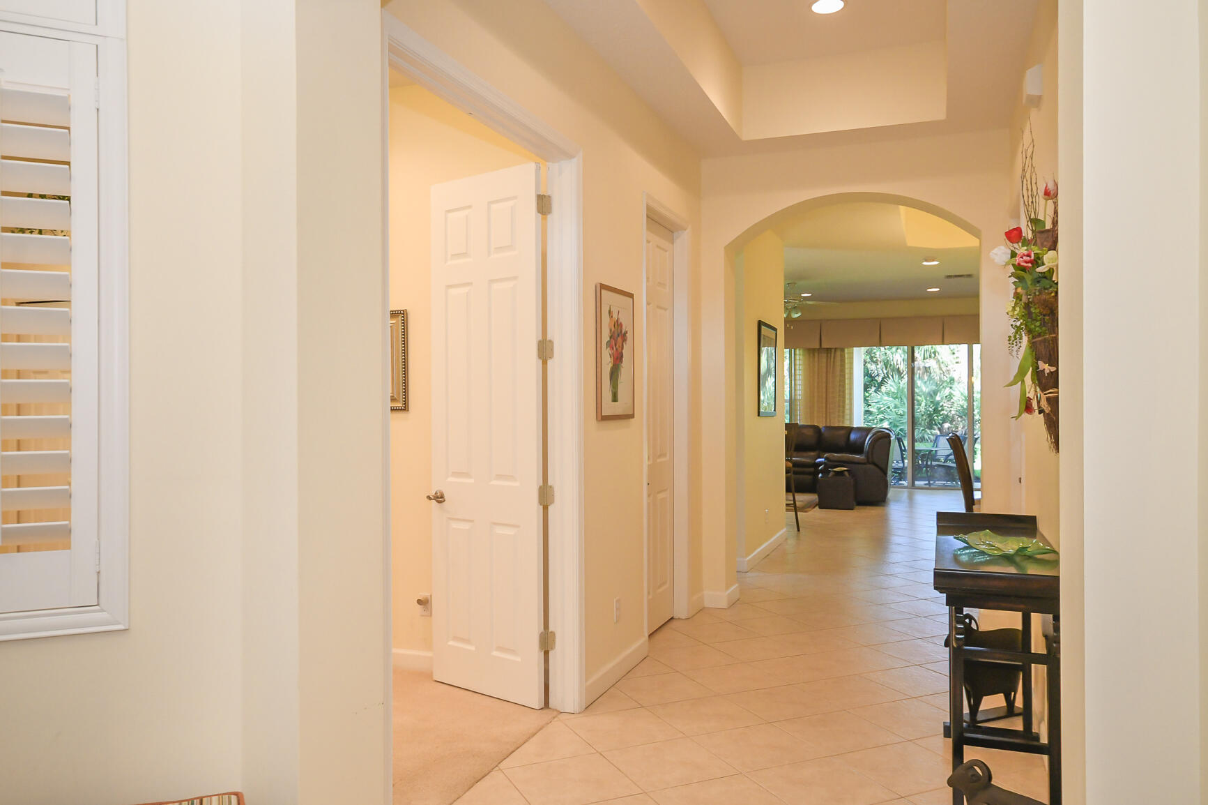 PGA VILLAGE (The Lakes) - Residential