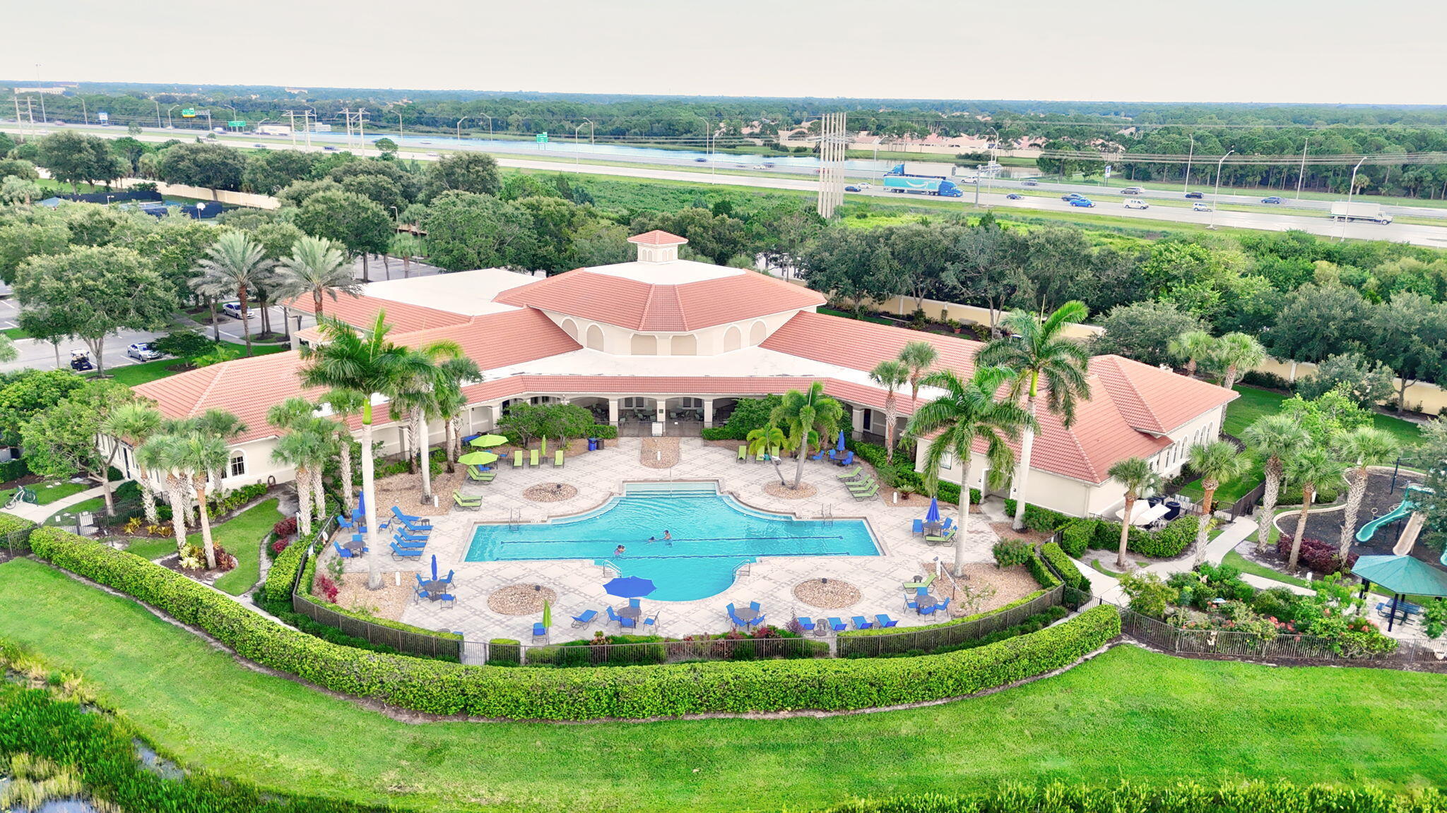 PGA VILLAGE (The Lakes) - Residential