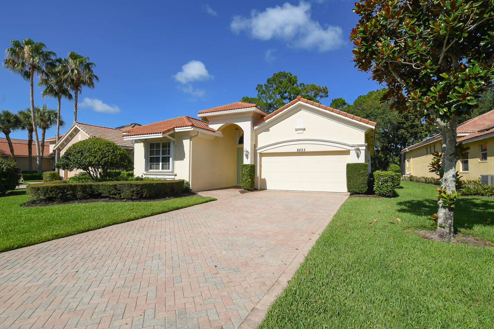 PGA VILLAGE (The Lakes) - Residential