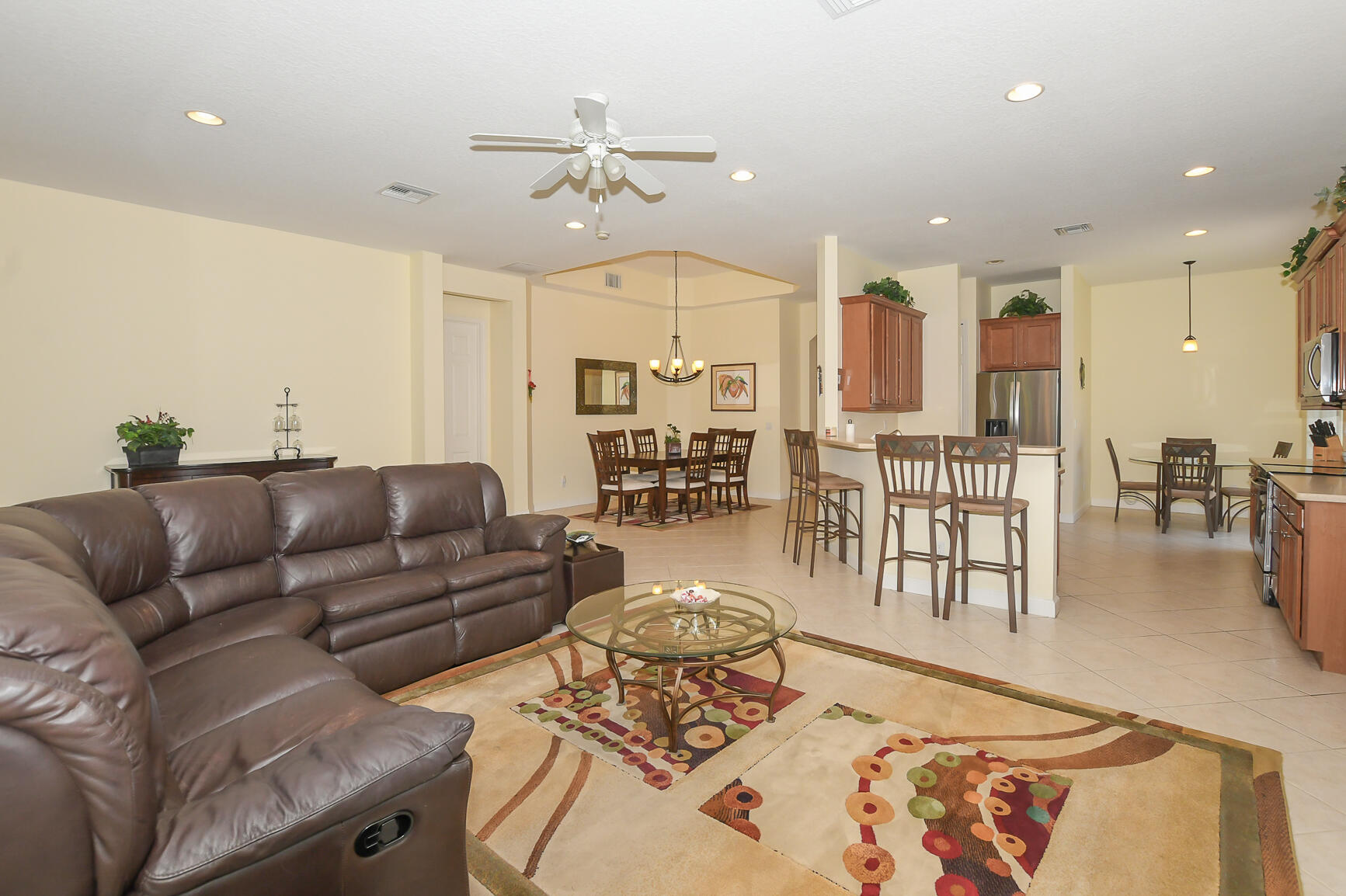 PGA VILLAGE (The Lakes) - Residential