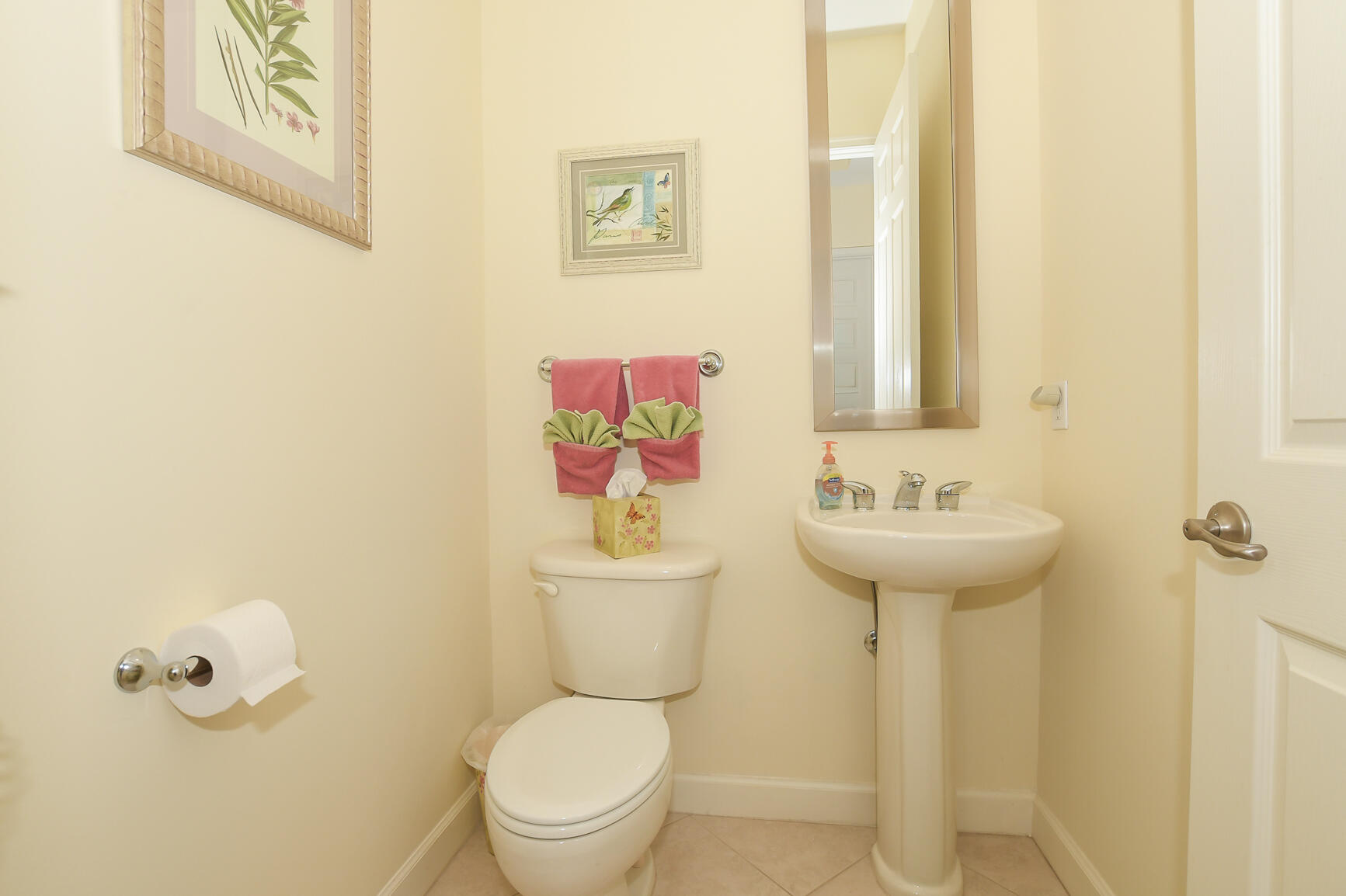 PGA VILLAGE (The Lakes) - Residential