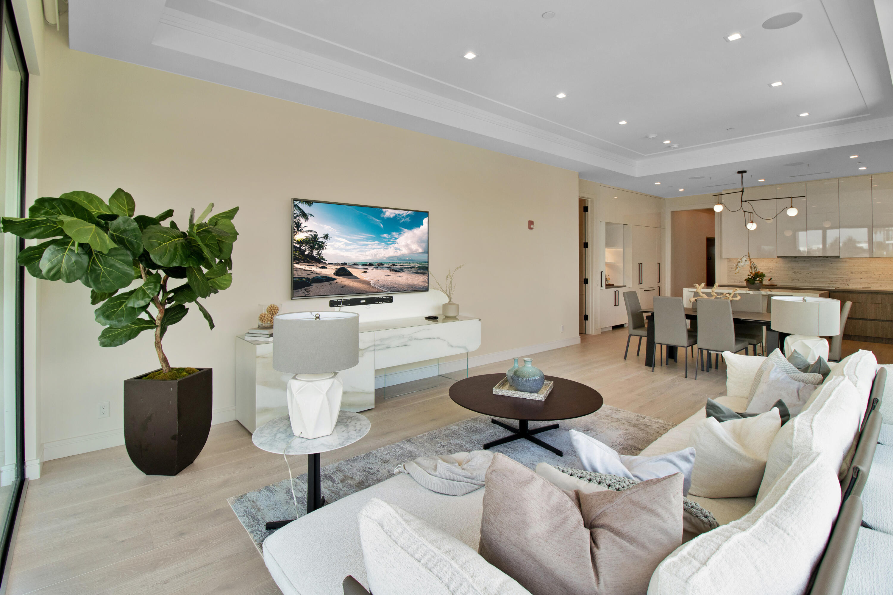 COVE 4 CONDO - Residential