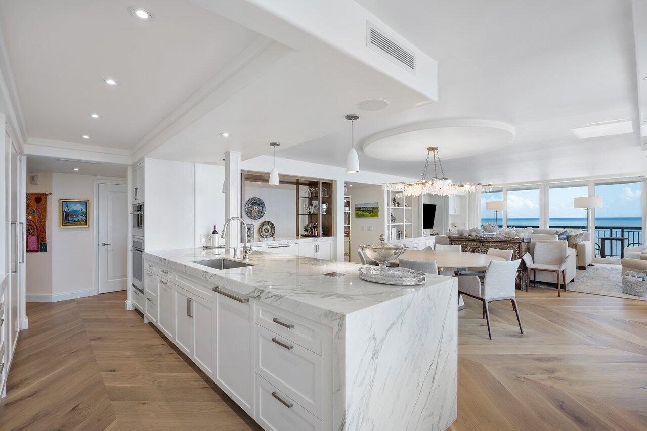 CARLTON PLACE CONDO - Residential