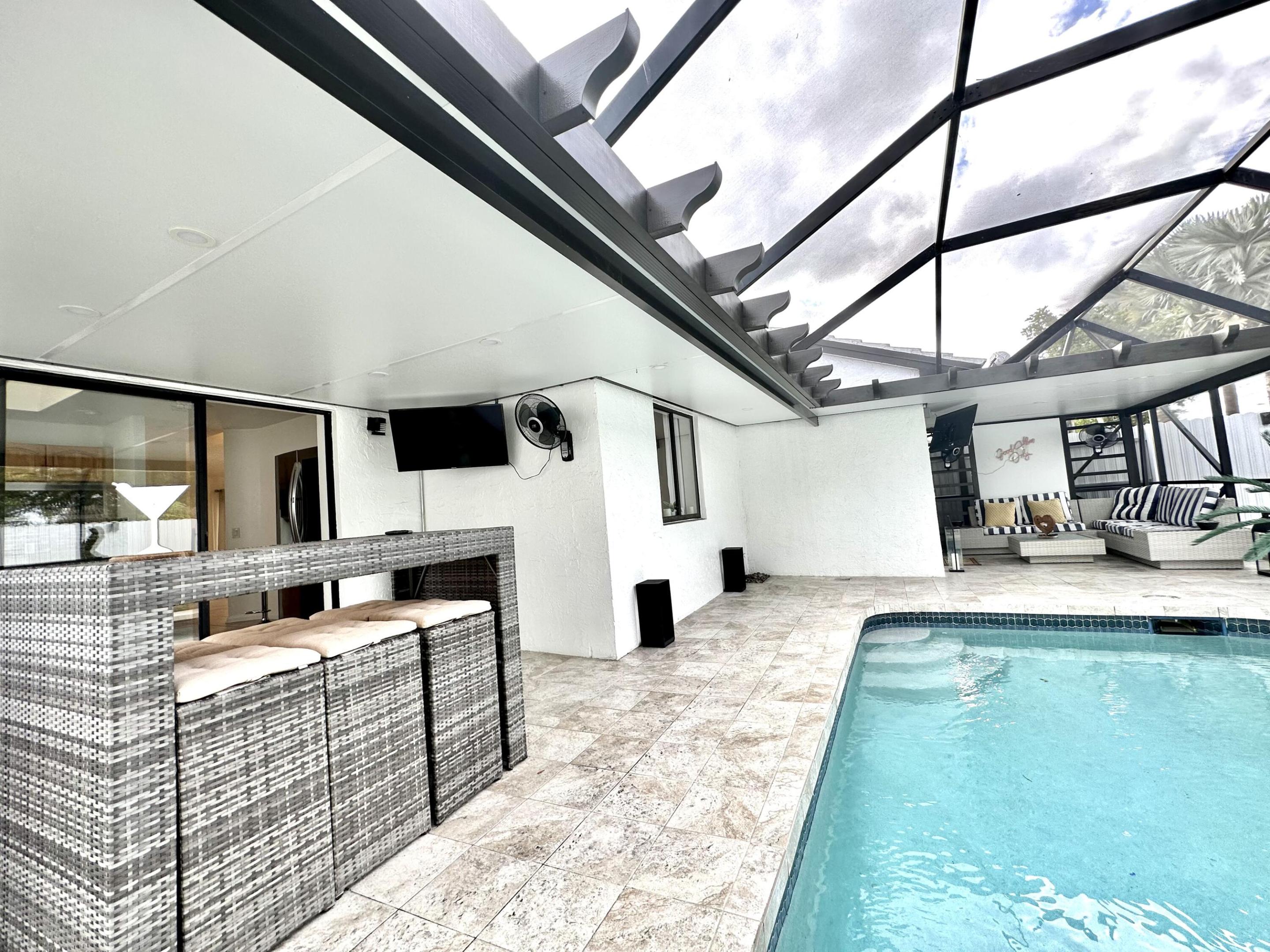 STRAWBERRY LAKES 1 - Residential Lease