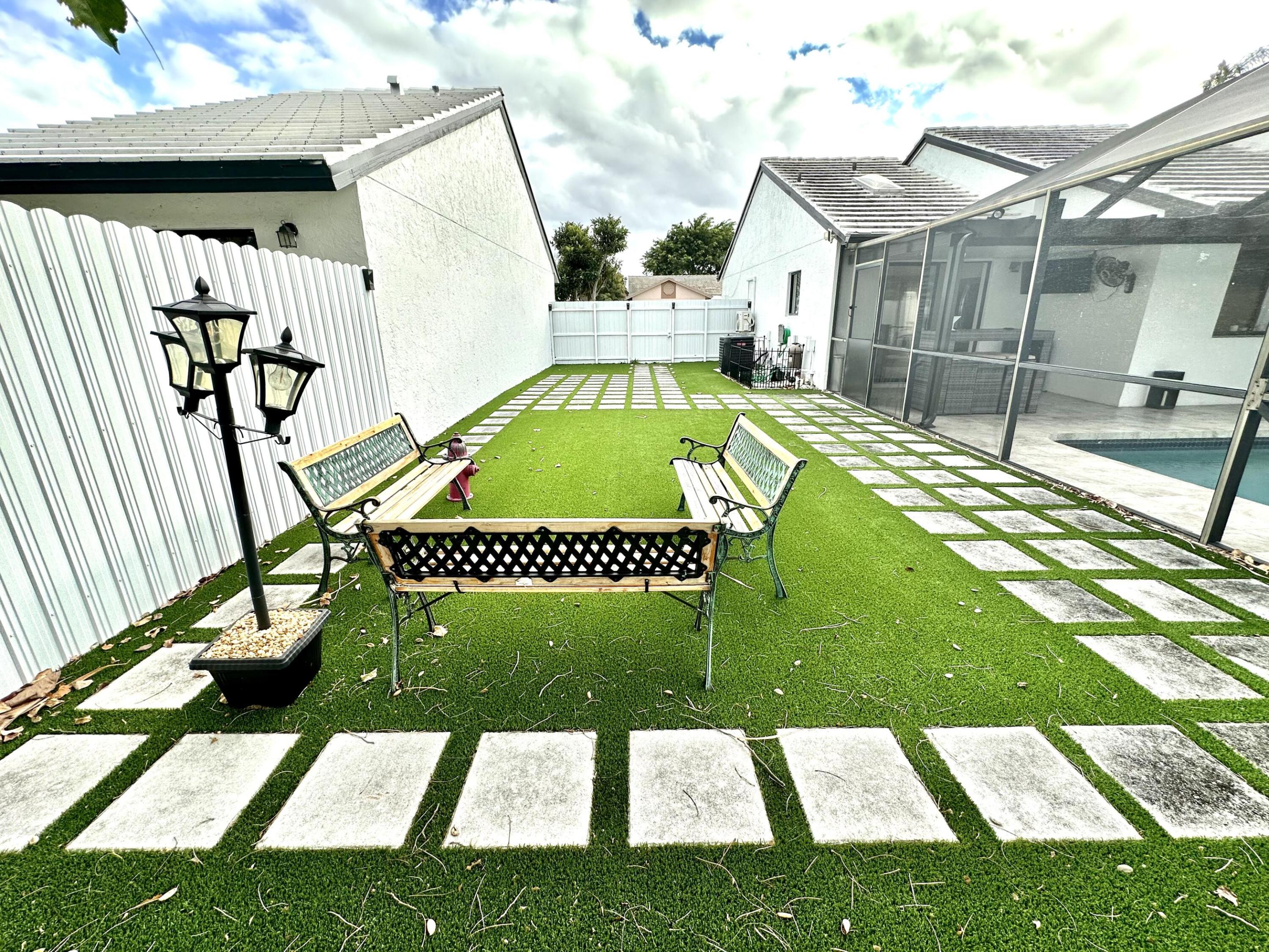 STRAWBERRY LAKES 1 - Residential Lease
