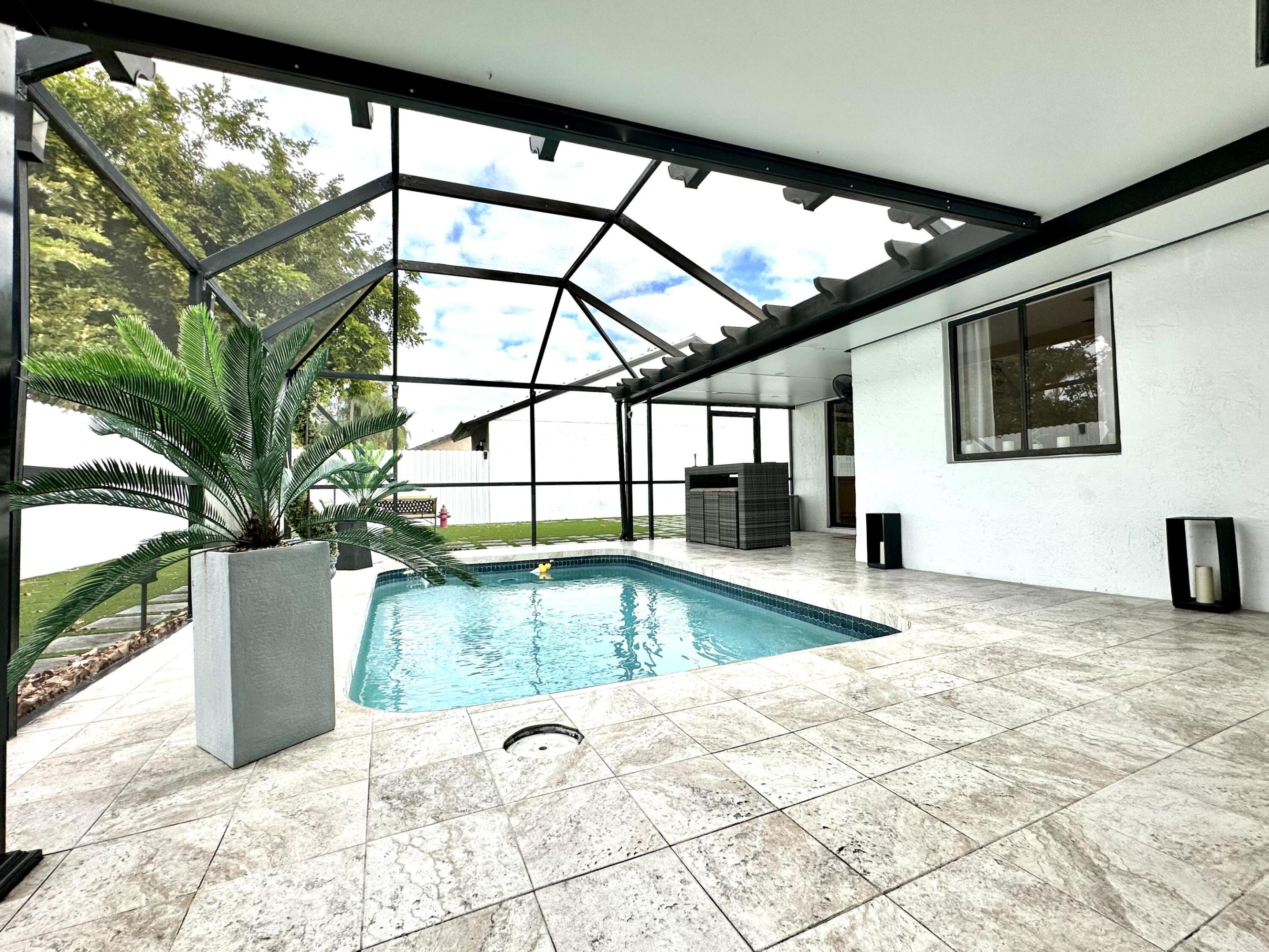 STRAWBERRY LAKES 1 - Residential Lease