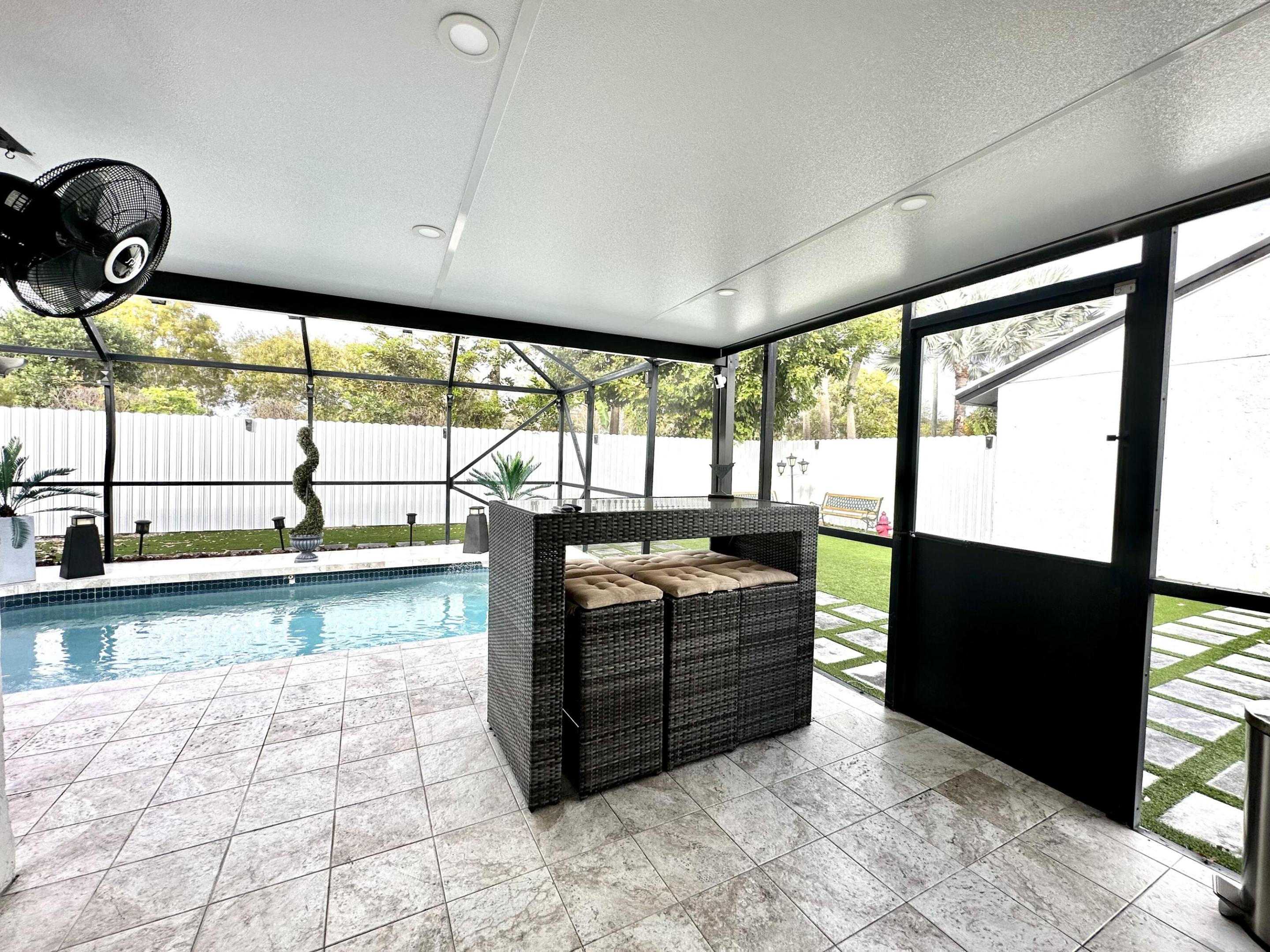 STRAWBERRY LAKES 1 - Residential Lease