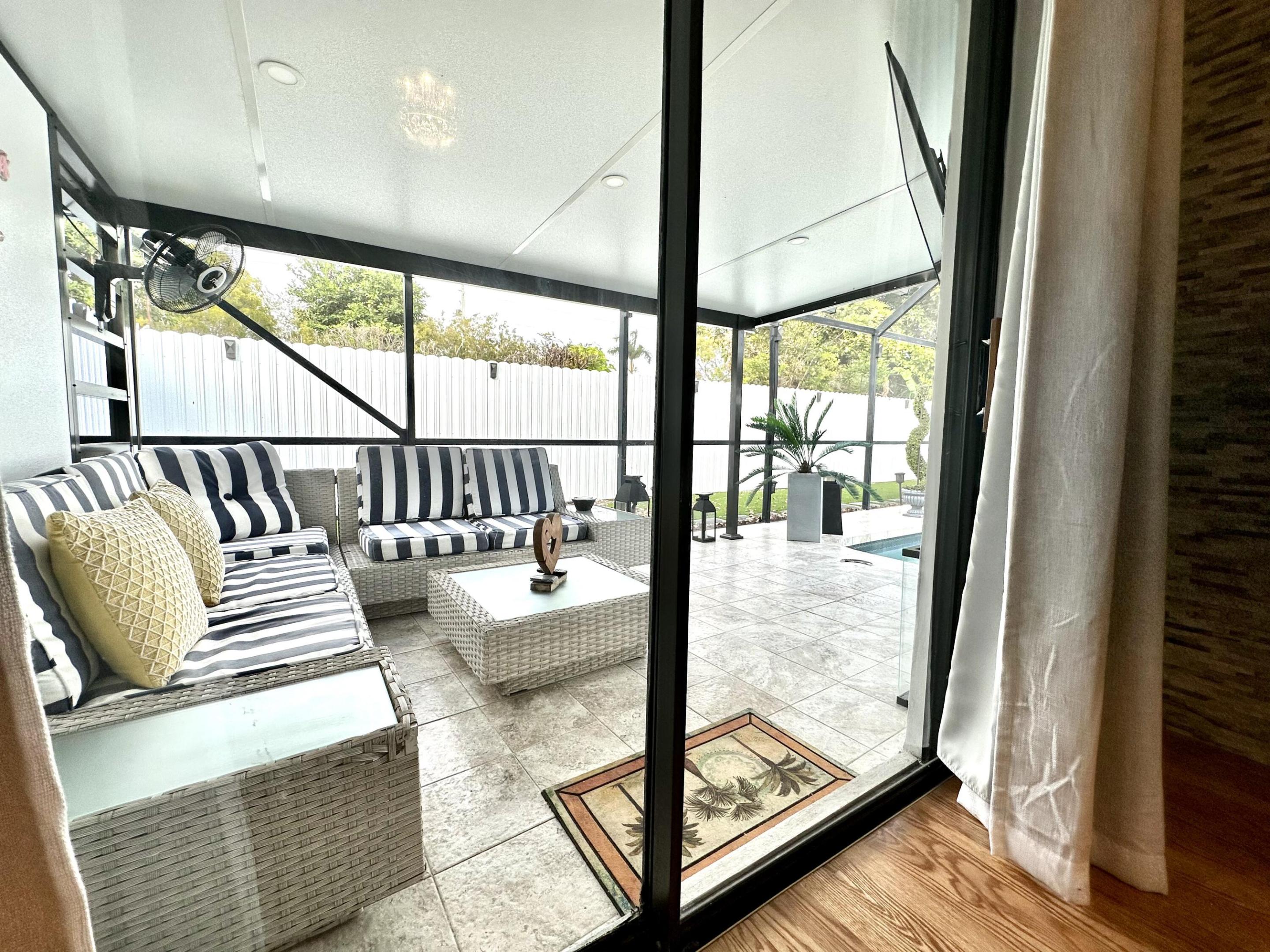 STRAWBERRY LAKES 1 - Residential Lease