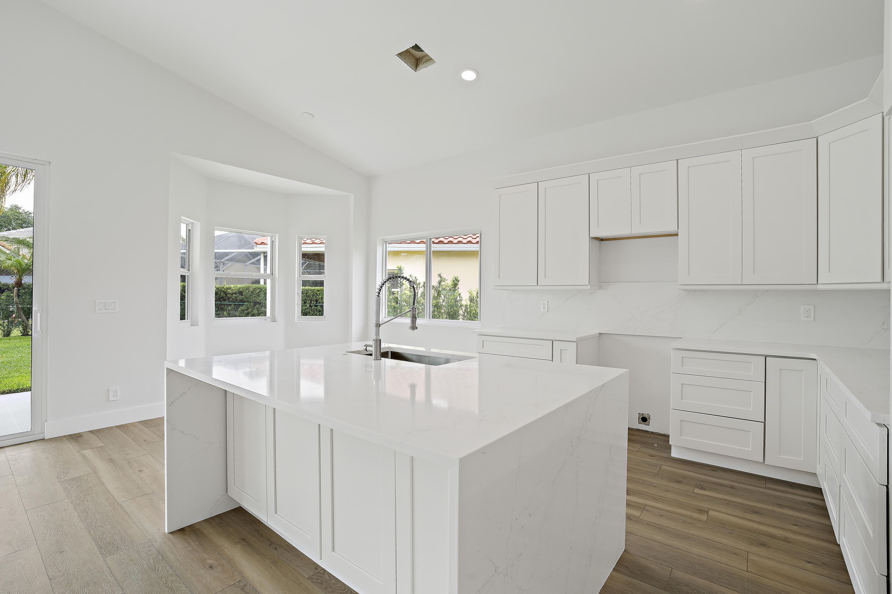 MARINER VILLAGE - Residential