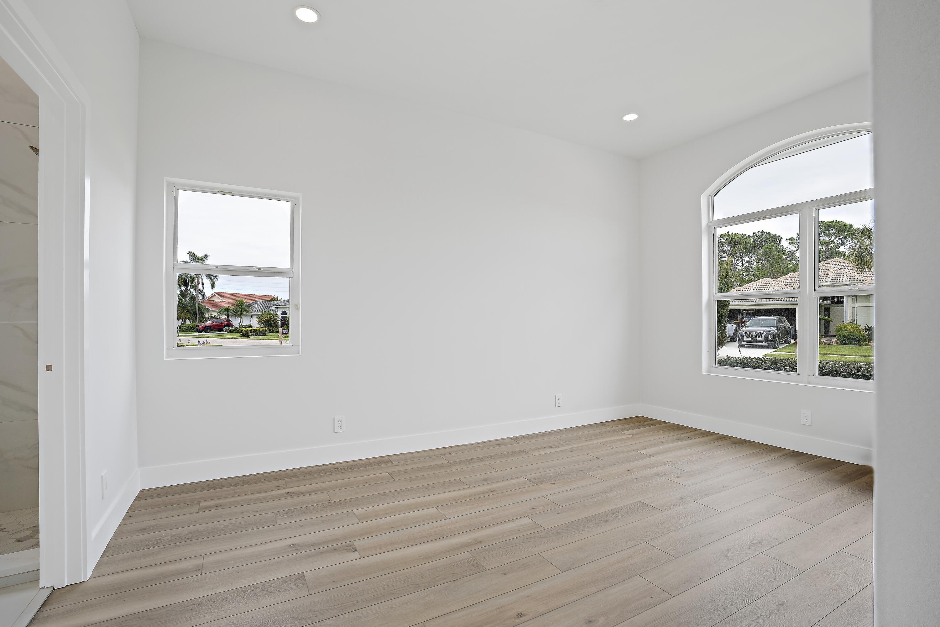 MARINER VILLAGE - Residential