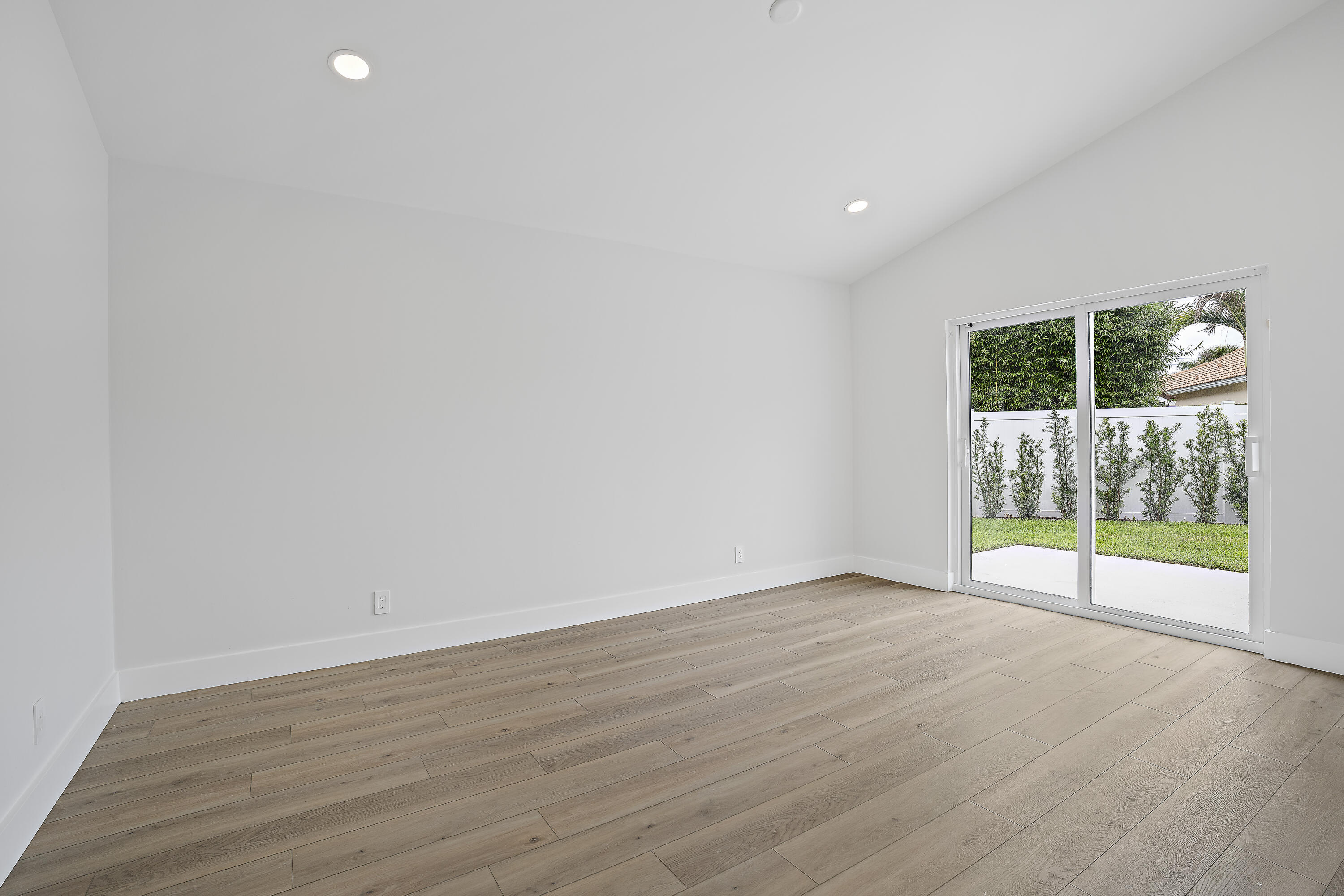 MARINER VILLAGE - Residential