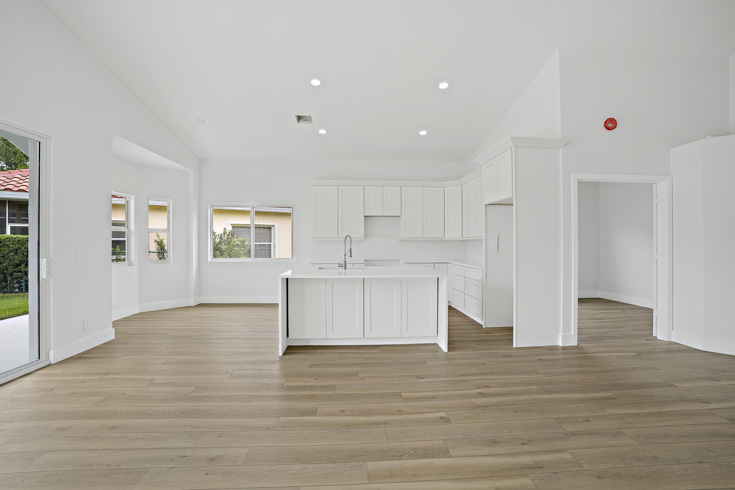 MARINER VILLAGE - Residential