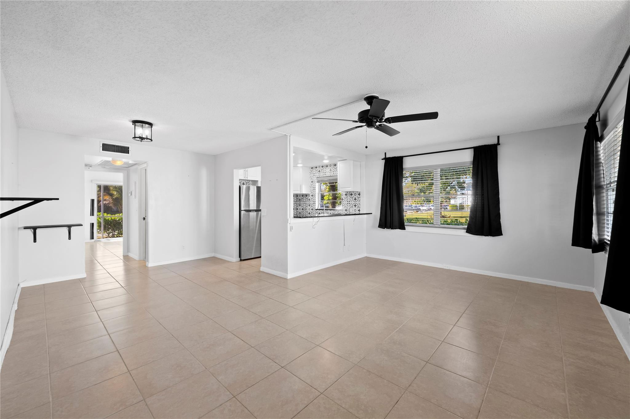 PRESCOTT B CONDO - Residential