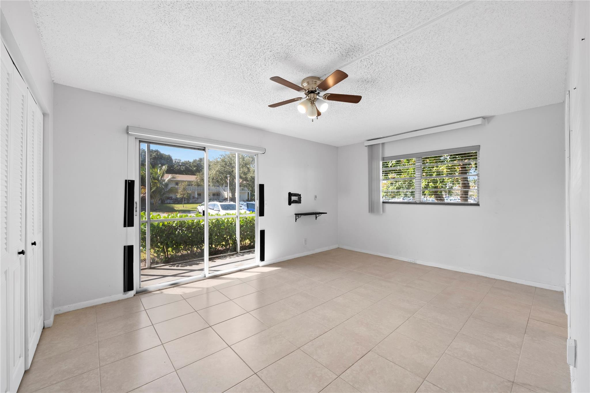 PRESCOTT B CONDO - Residential