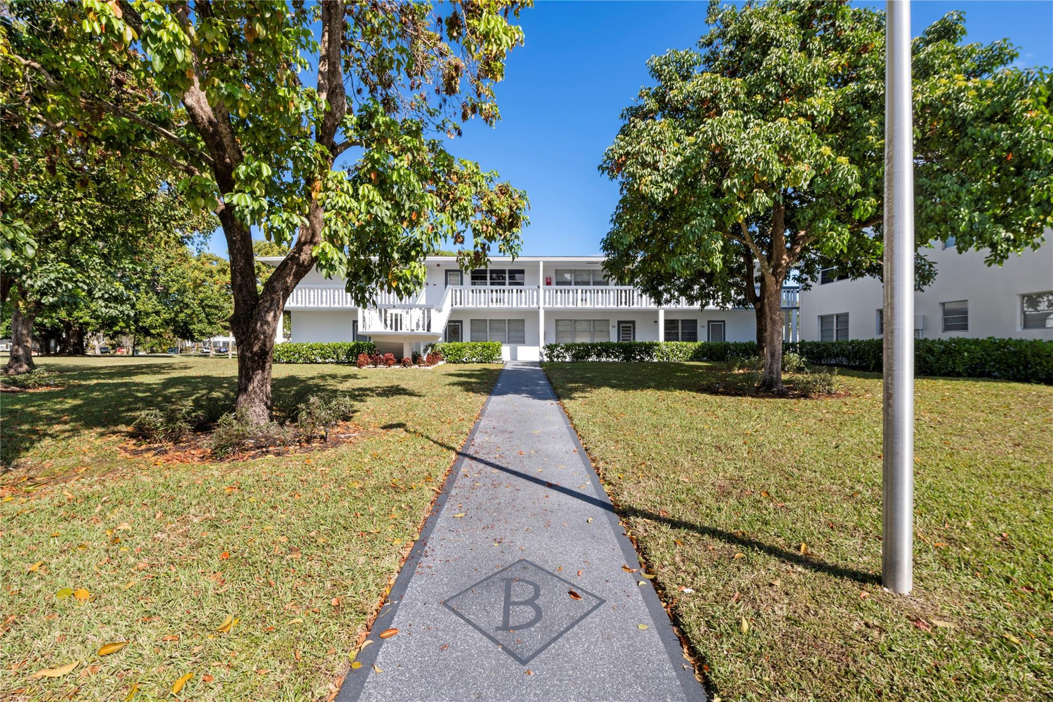 PRESCOTT B CONDO - Residential