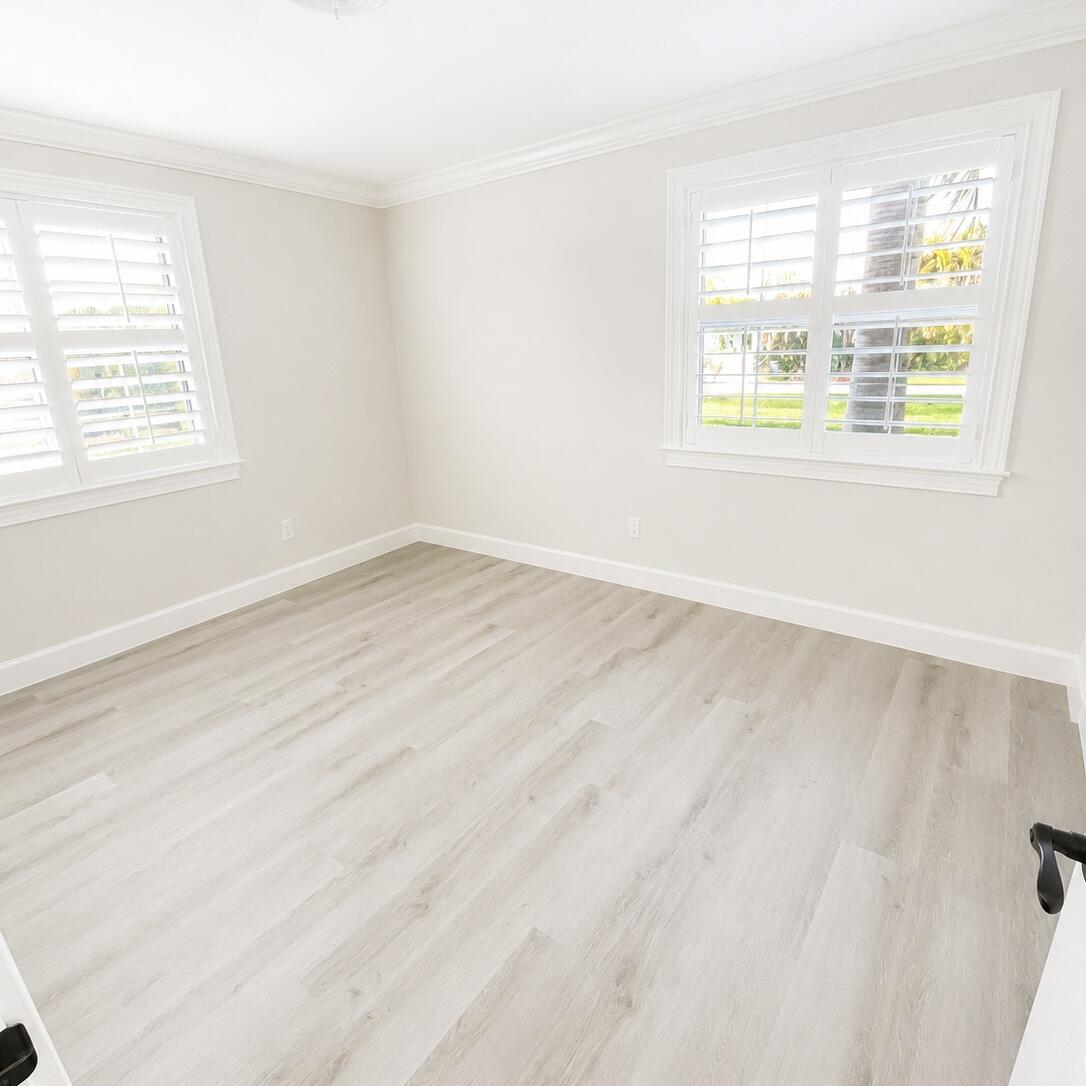 NORTH RIVER SHORES - Residential