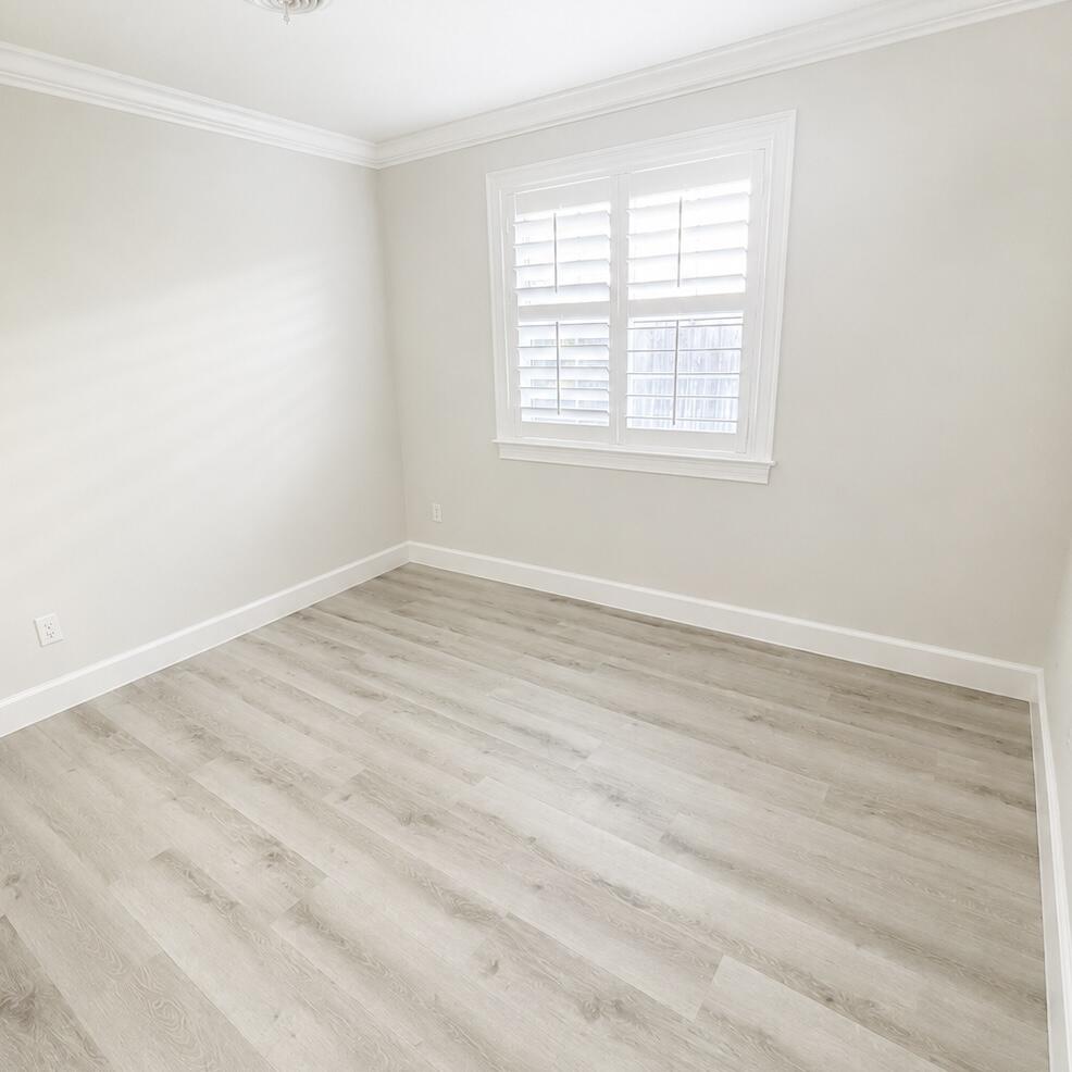 NORTH RIVER SHORES - Residential