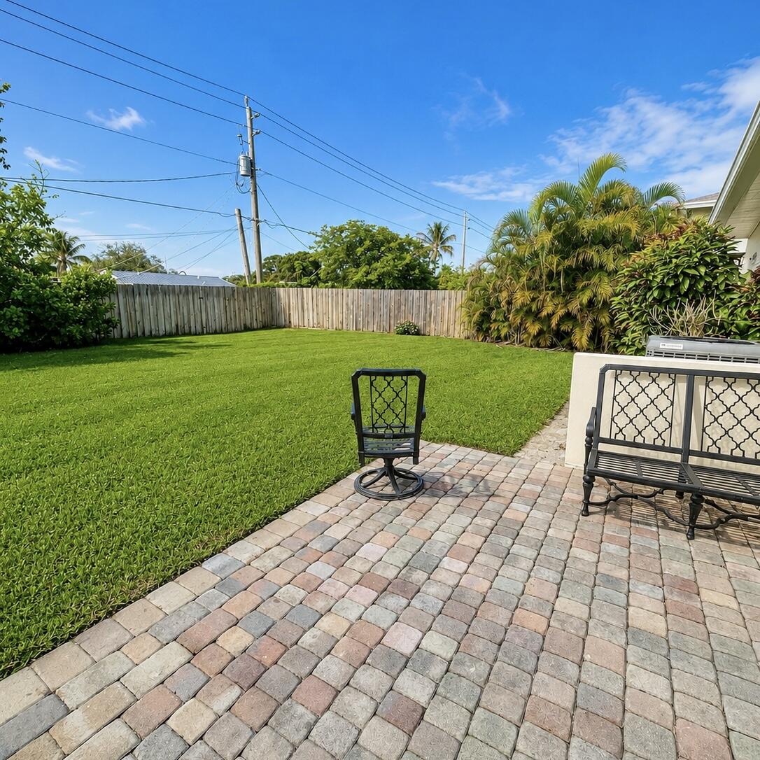 NORTH RIVER SHORES - Residential