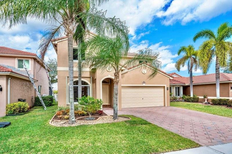 Banyan Trails - Residential