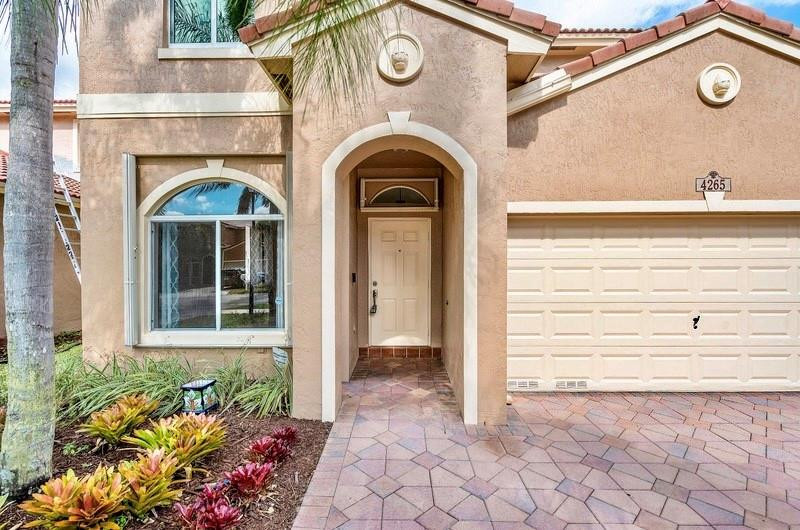 Banyan Trails - Residential