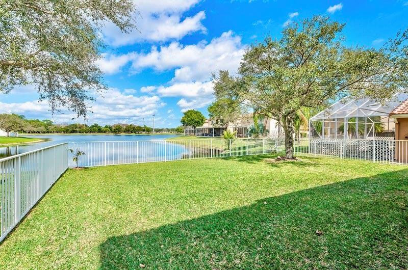 Banyan Trails - Residential