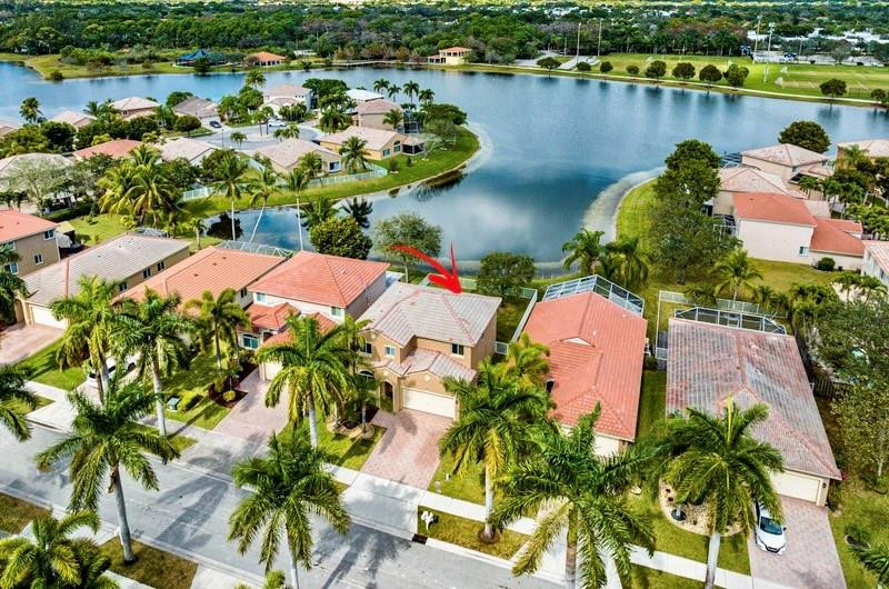 Banyan Trails - Residential