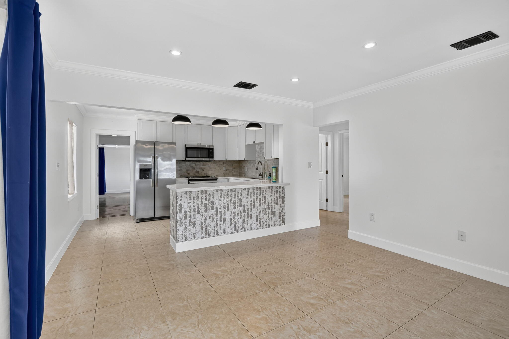 HOLLYWOOD PARK - Residential