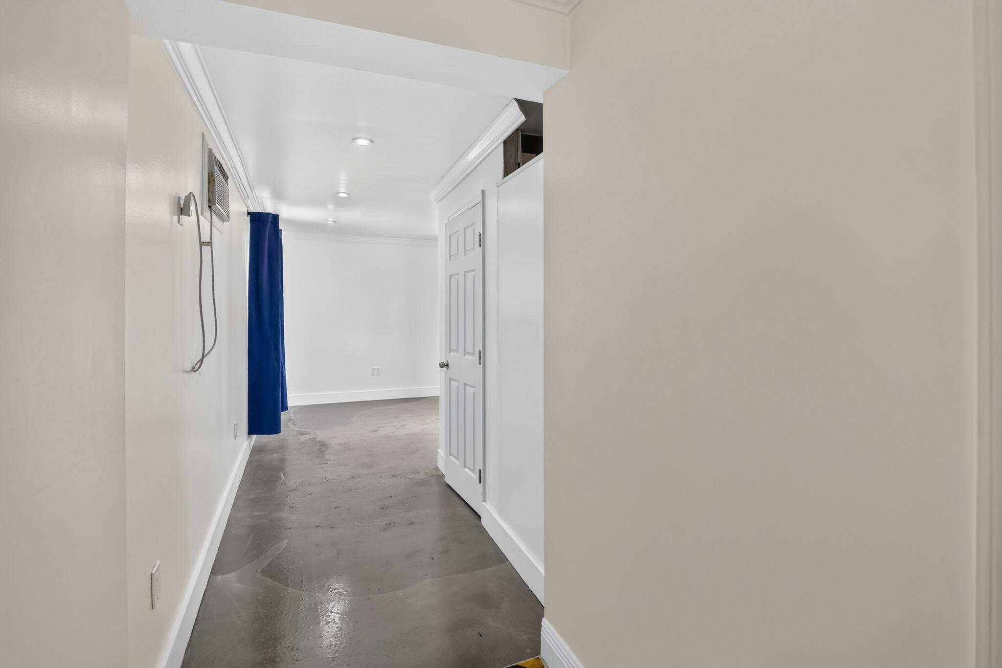 HOLLYWOOD PARK - Residential